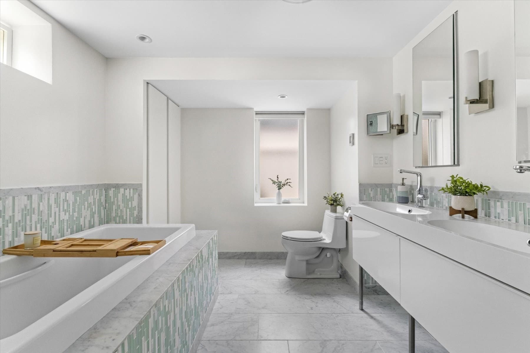 Condominium at 96 Seaverns Avenue # 1, Boston MA 02130, photo 21 of 42