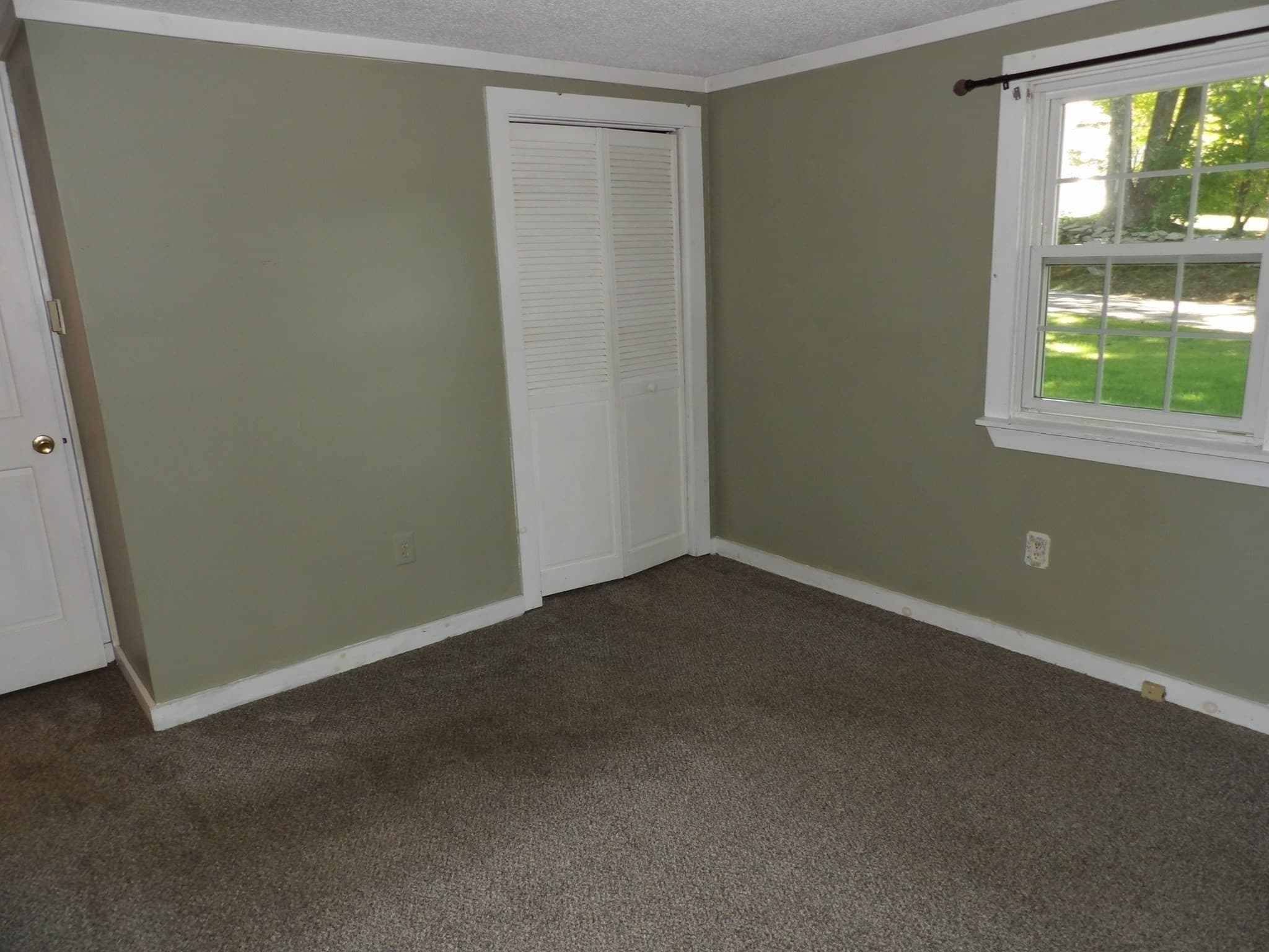 Single Family Residence at 53 H Putnam Rd, Charlton MA 01507, Charlton, photo 20 of 39