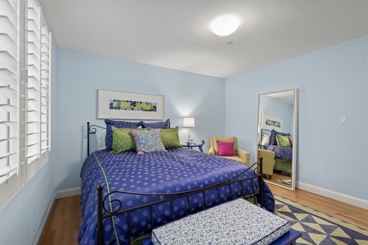 Condominium at 923 Lagrange St # 923, Boston MA 02132, Boston, photo 23 of 42