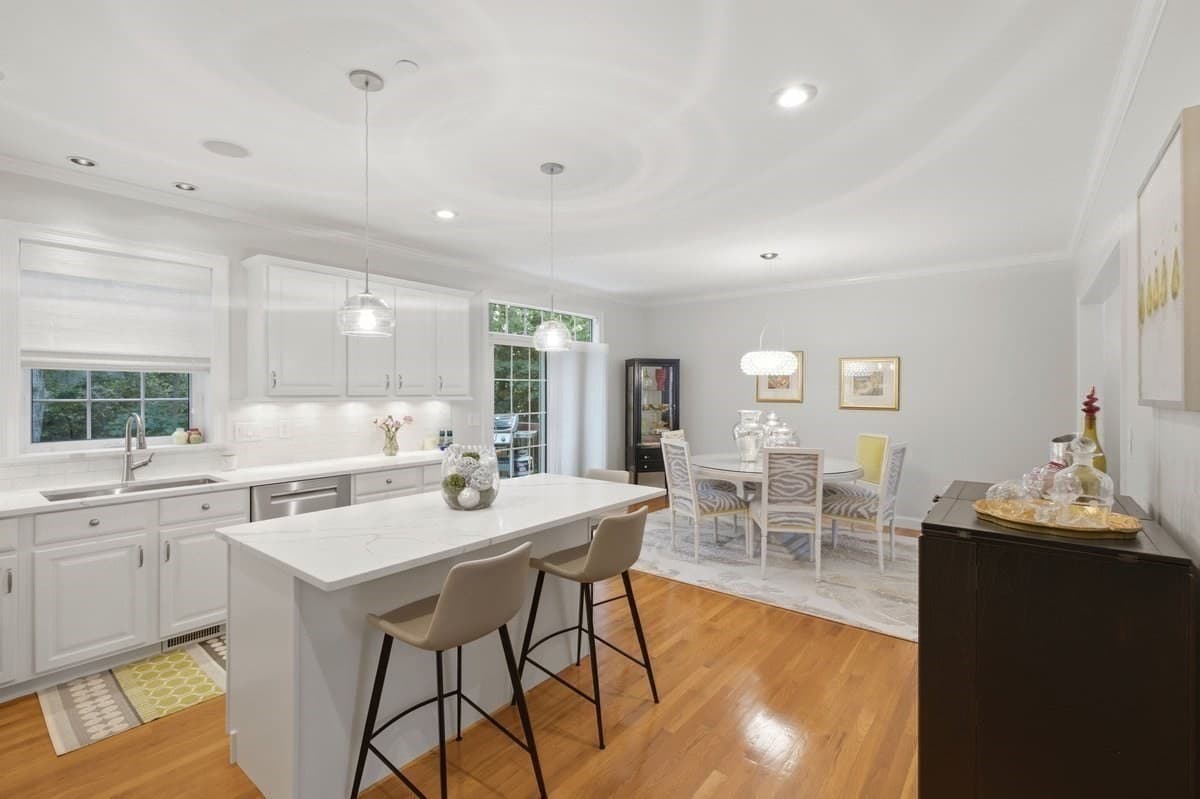 Condominium at 923 Lagrange St # 923, Boston MA 02132, Boston, photo 6 of 42