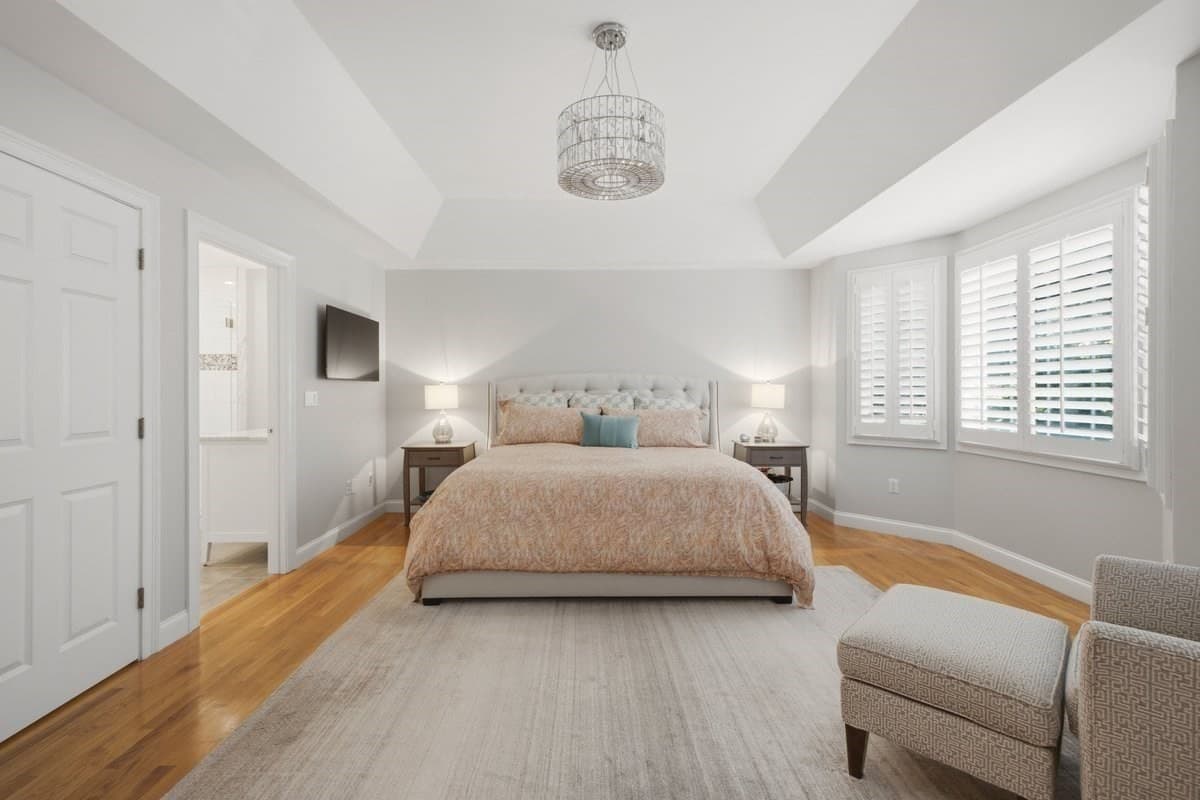 Condominium at 923 Lagrange St # 923, Boston MA 02132, Boston, photo 17 of 42