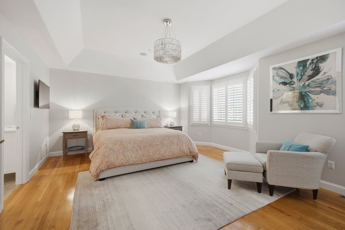 Condominium at 923 Lagrange St # 923, Boston MA 02132, Boston, photo 16 of 42