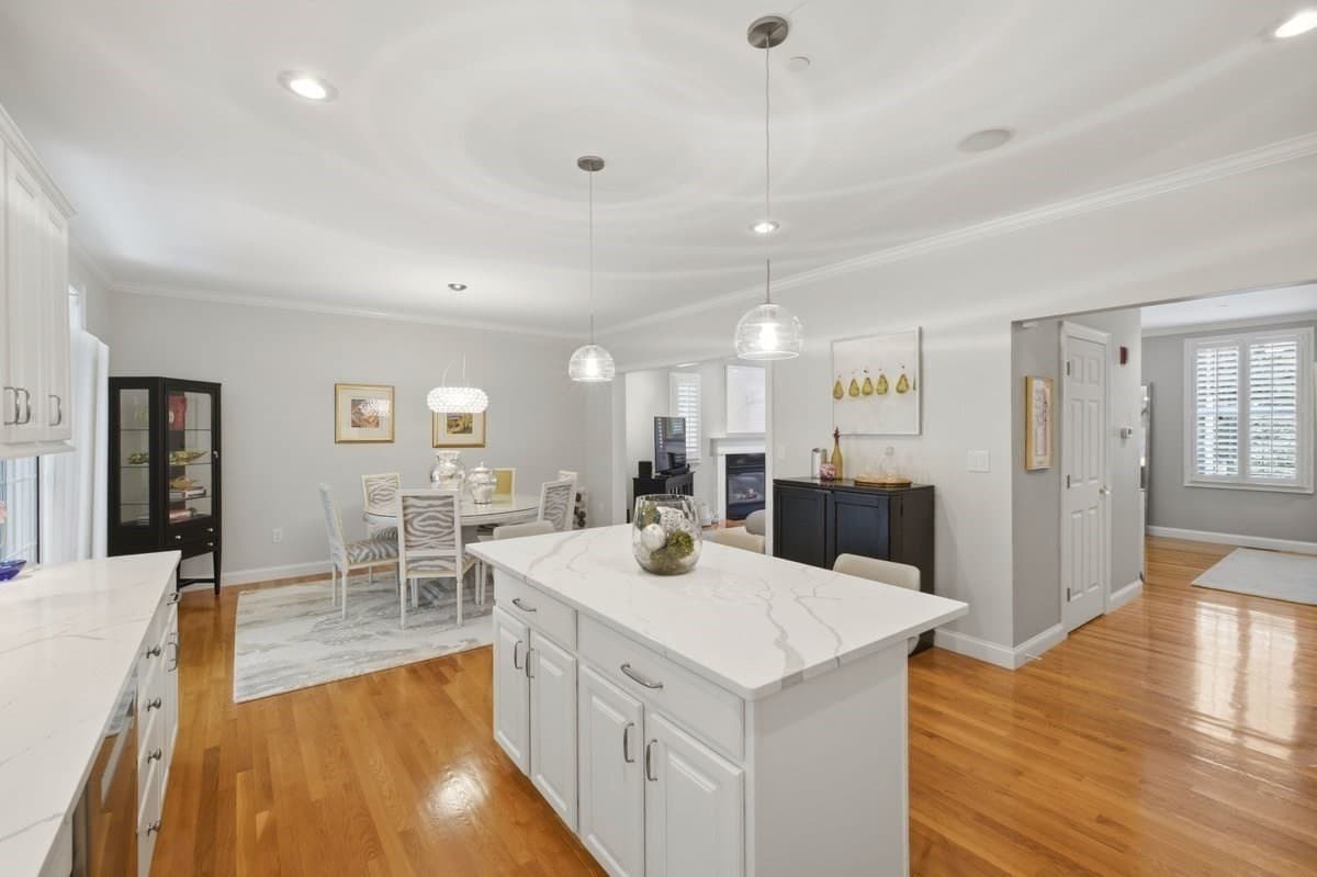 Condominium at 923 Lagrange St # 923, Boston MA 02132, Boston, photo 4 of 42