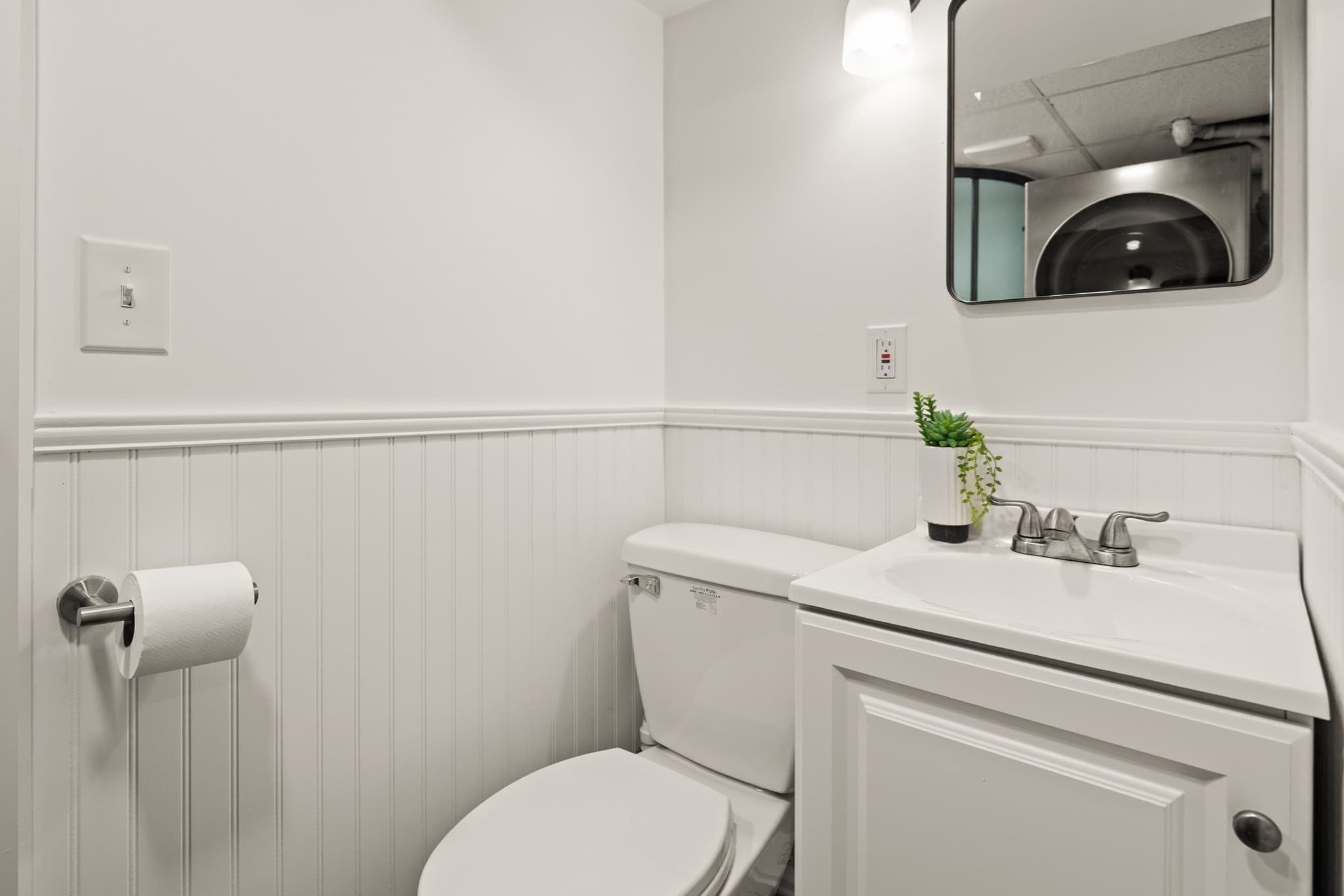 Single Family Residence at 24 Sleigh Rd, Chelmsford MA 01824, photo 27 of 40