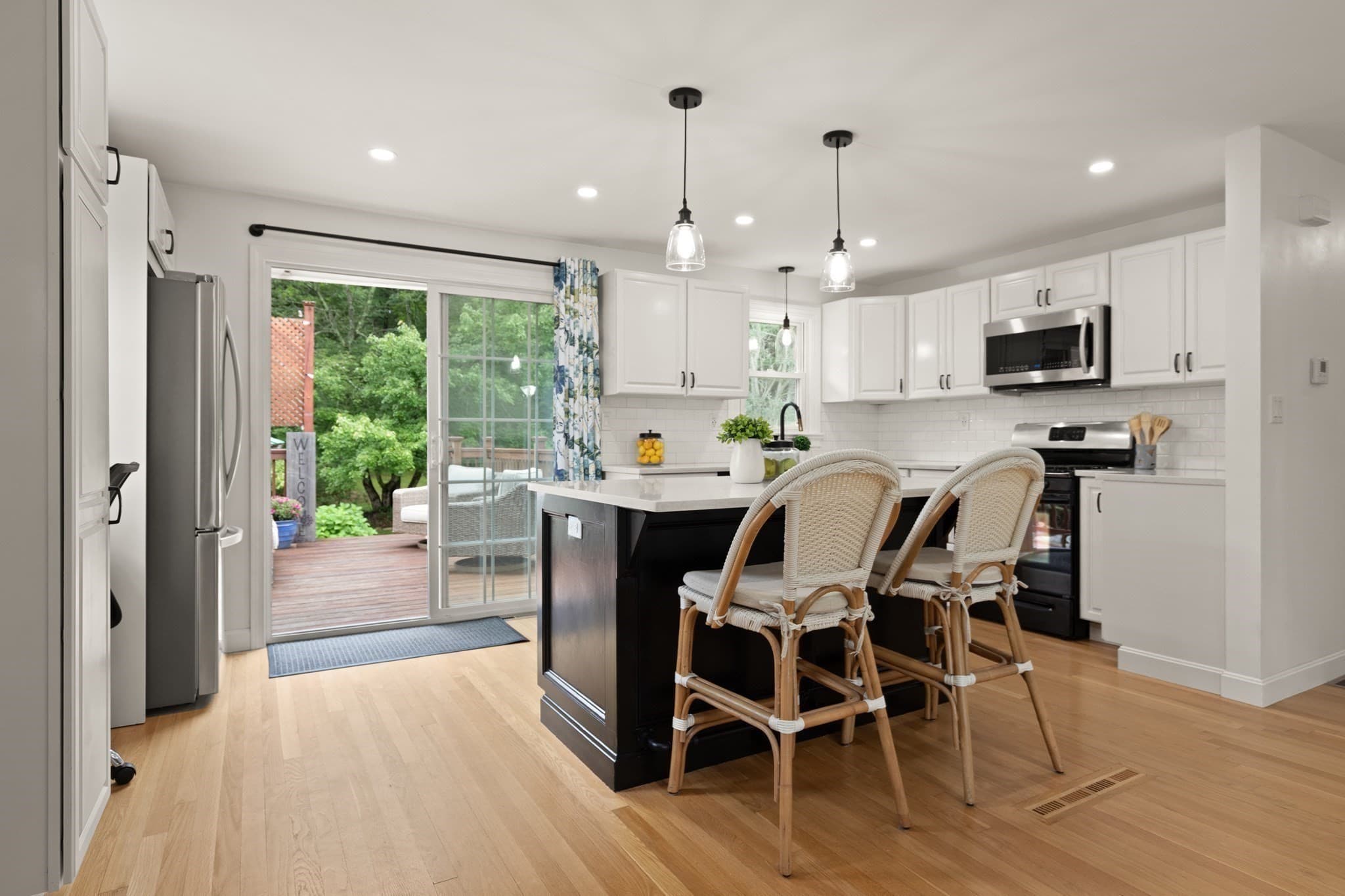 Single Family Residence at 24 Sleigh Rd, Chelmsford MA 01824, photo 12 of 40