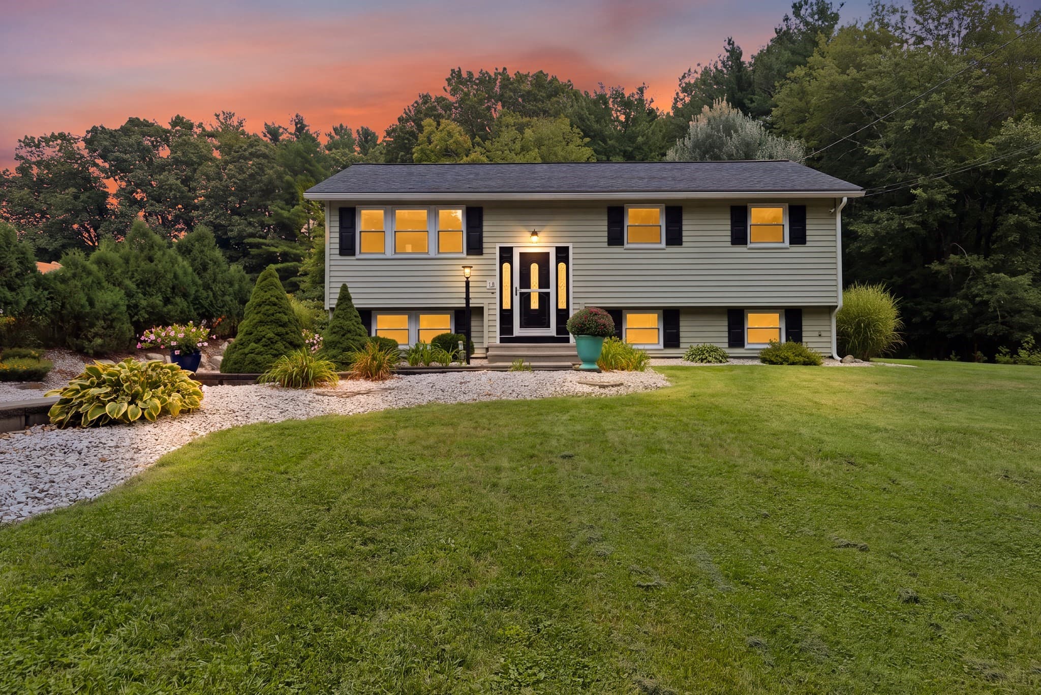 24 Sleigh Rd, Chelmsford MA 01824