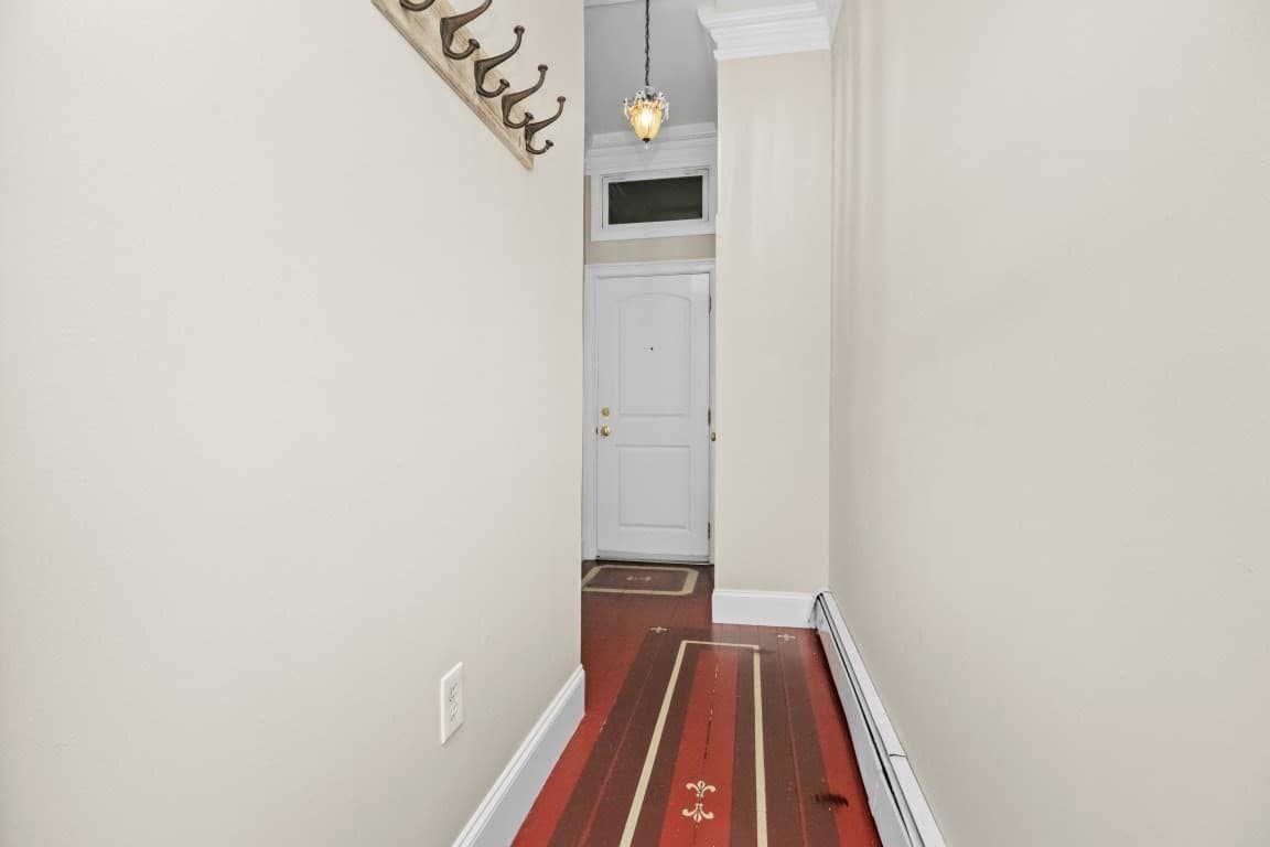 Condominium at 421 E 3rd St # 1, Boston MA 02127, Boston, photo 10 of 28