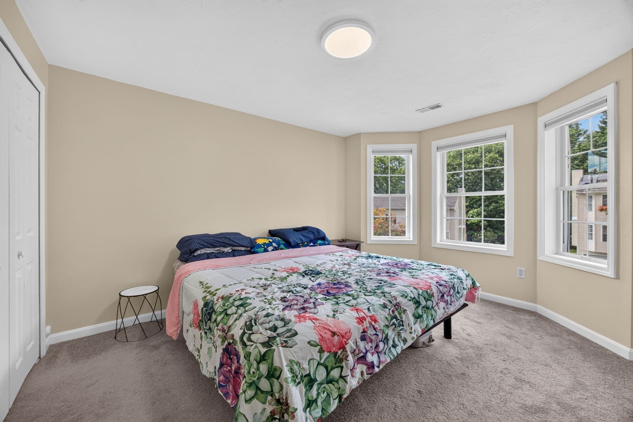 Condex at 58 Ledgecrest Dr # 58, Worcester MA 01603, Worcester, photo 22 of 42