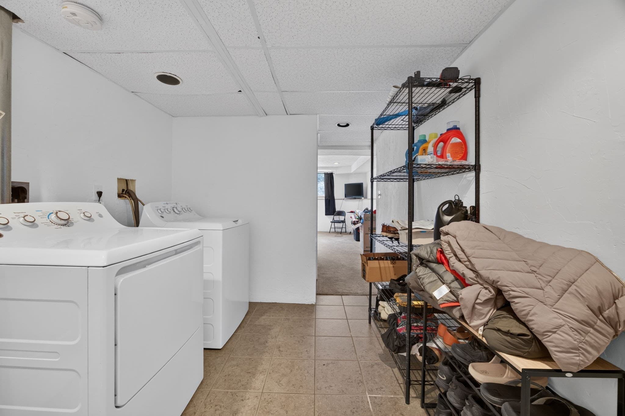 Condex at 58 Ledgecrest Dr # 58, Worcester MA 01603, Worcester, photo 36 of 42