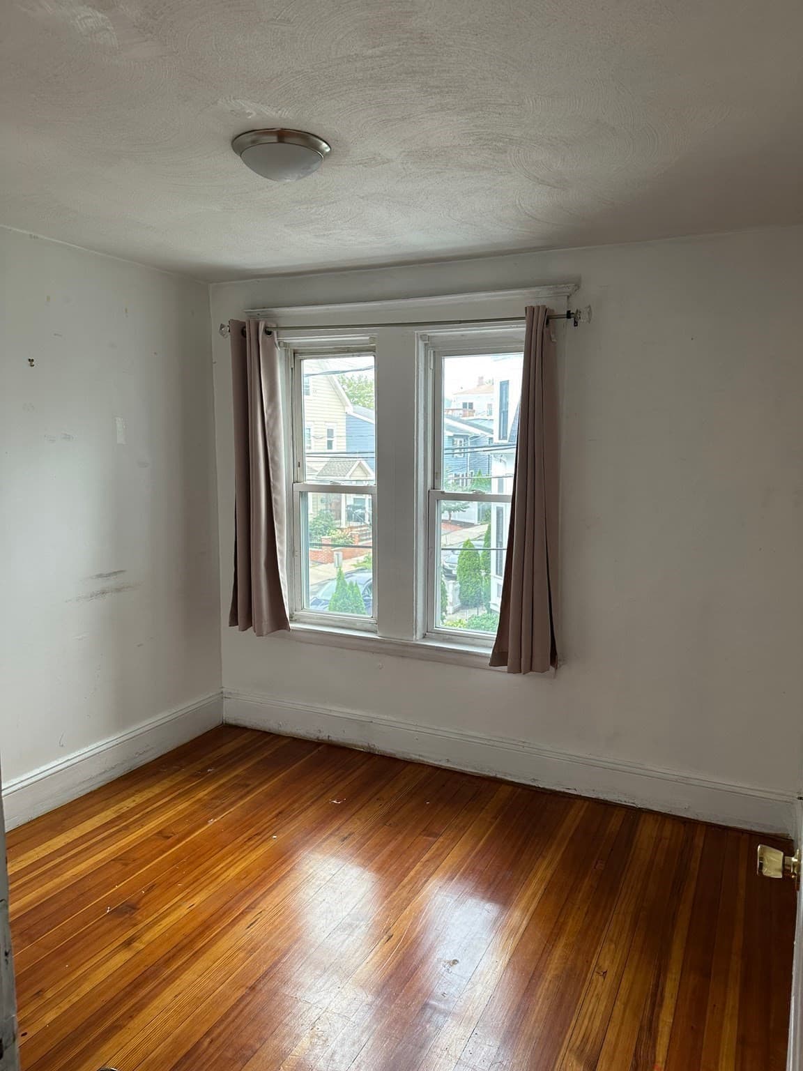 3 Family - 3 Units Up/Down at 17 George St, Somerville MA 02145, Somerville, photo 12 of 17