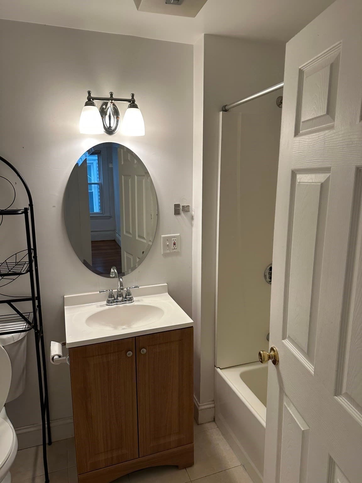 3 Family - 3 Units Up/Down at 17 George St, Somerville MA 02145, Somerville, photo 10 of 17