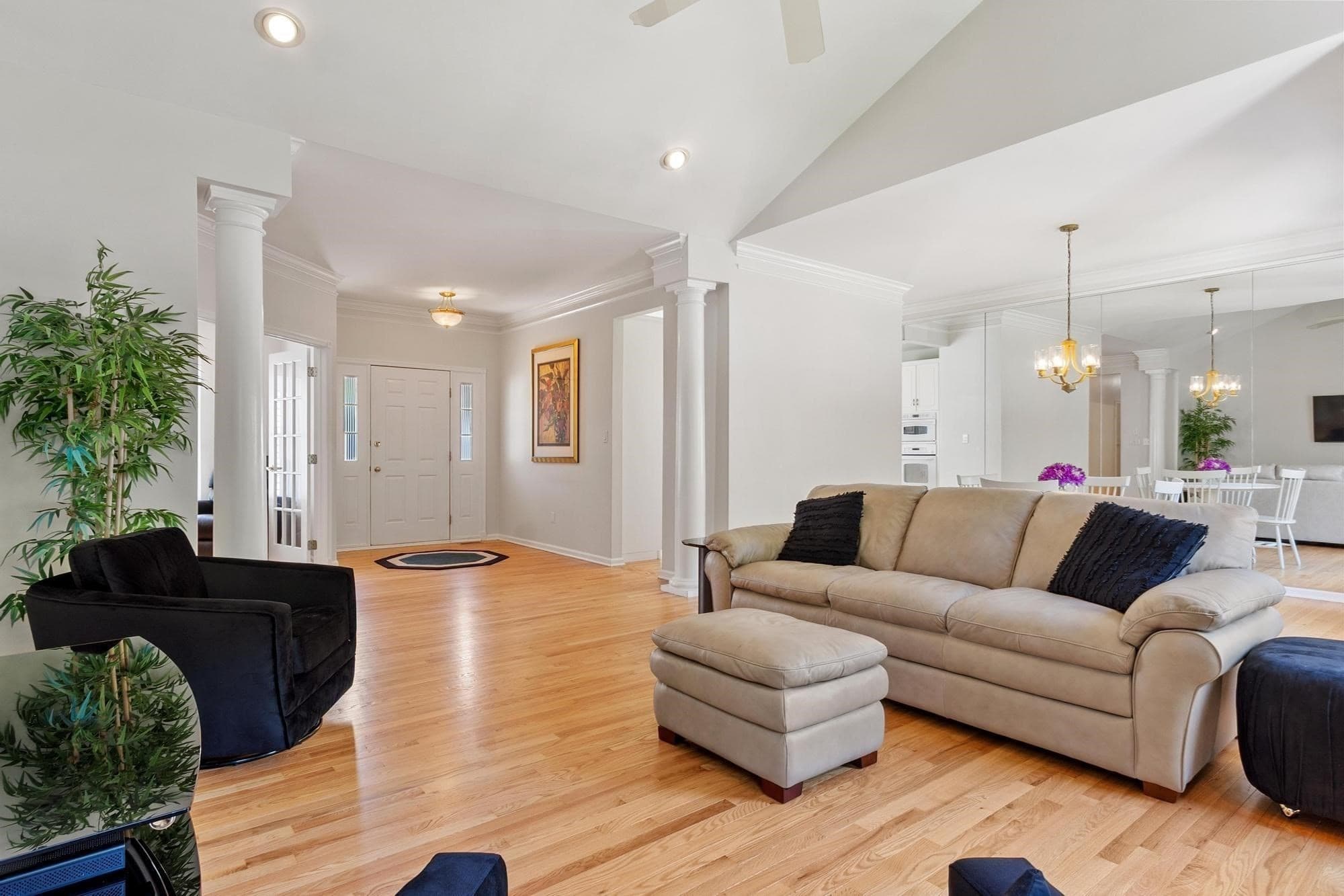Single Family Residence at 2 Nelson Cir, Bedford MA 01730, Bedford, photo 7 of 37