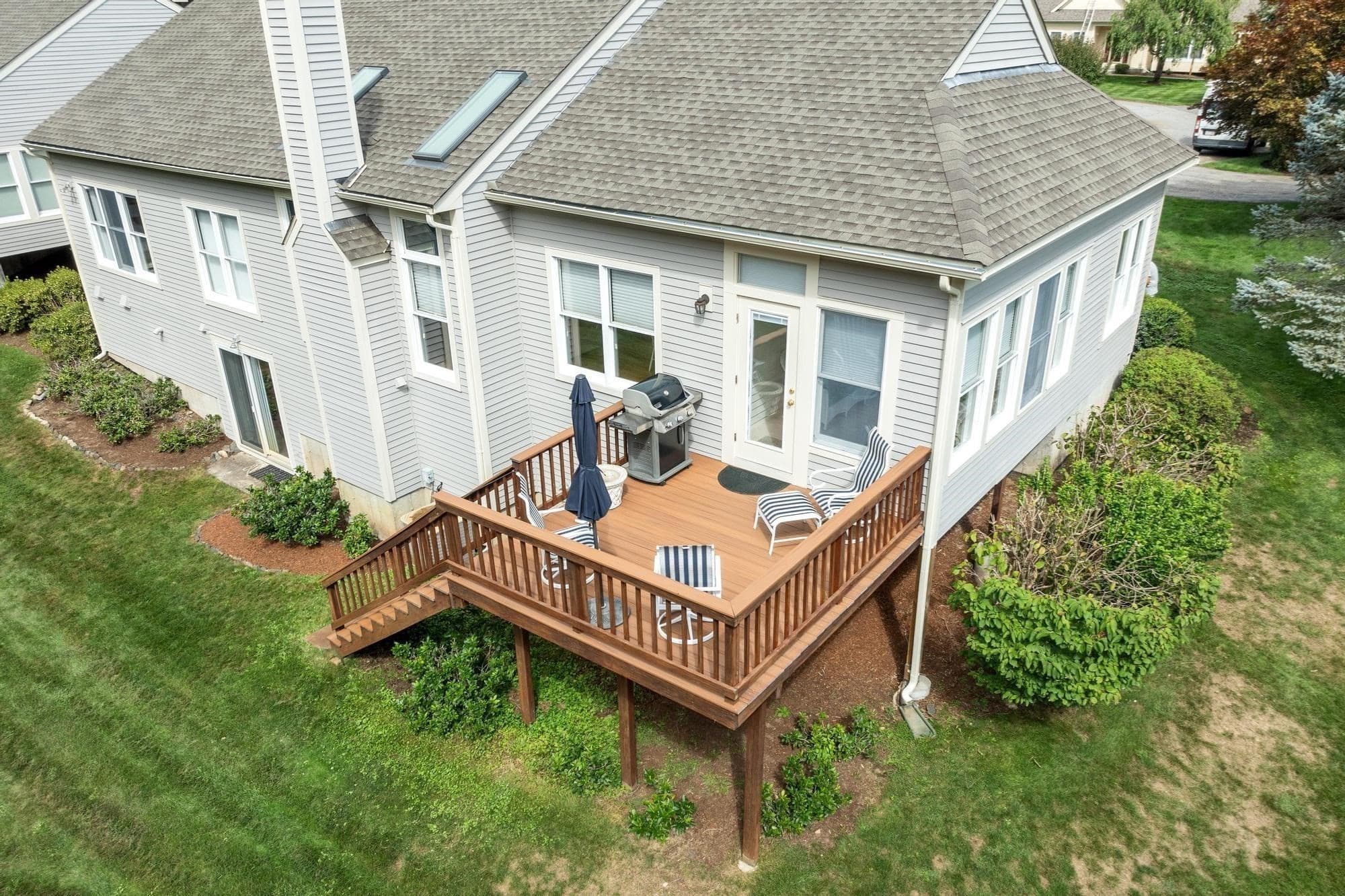 Condominium at 2 Nelson Cir # 2, Bedford MA 01730, Bedford, photo 29 of 37