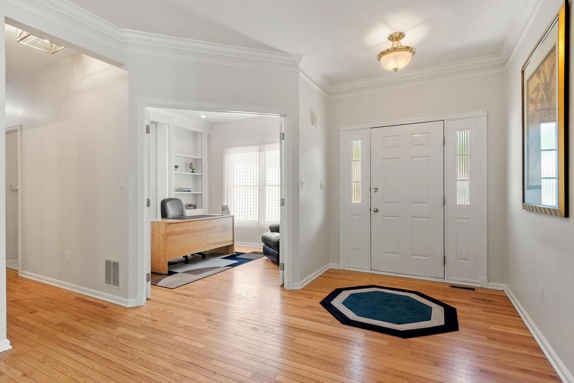 Condominium at 2 Nelson Cir # 2, Bedford MA 01730, Bedford, photo 4 of 37