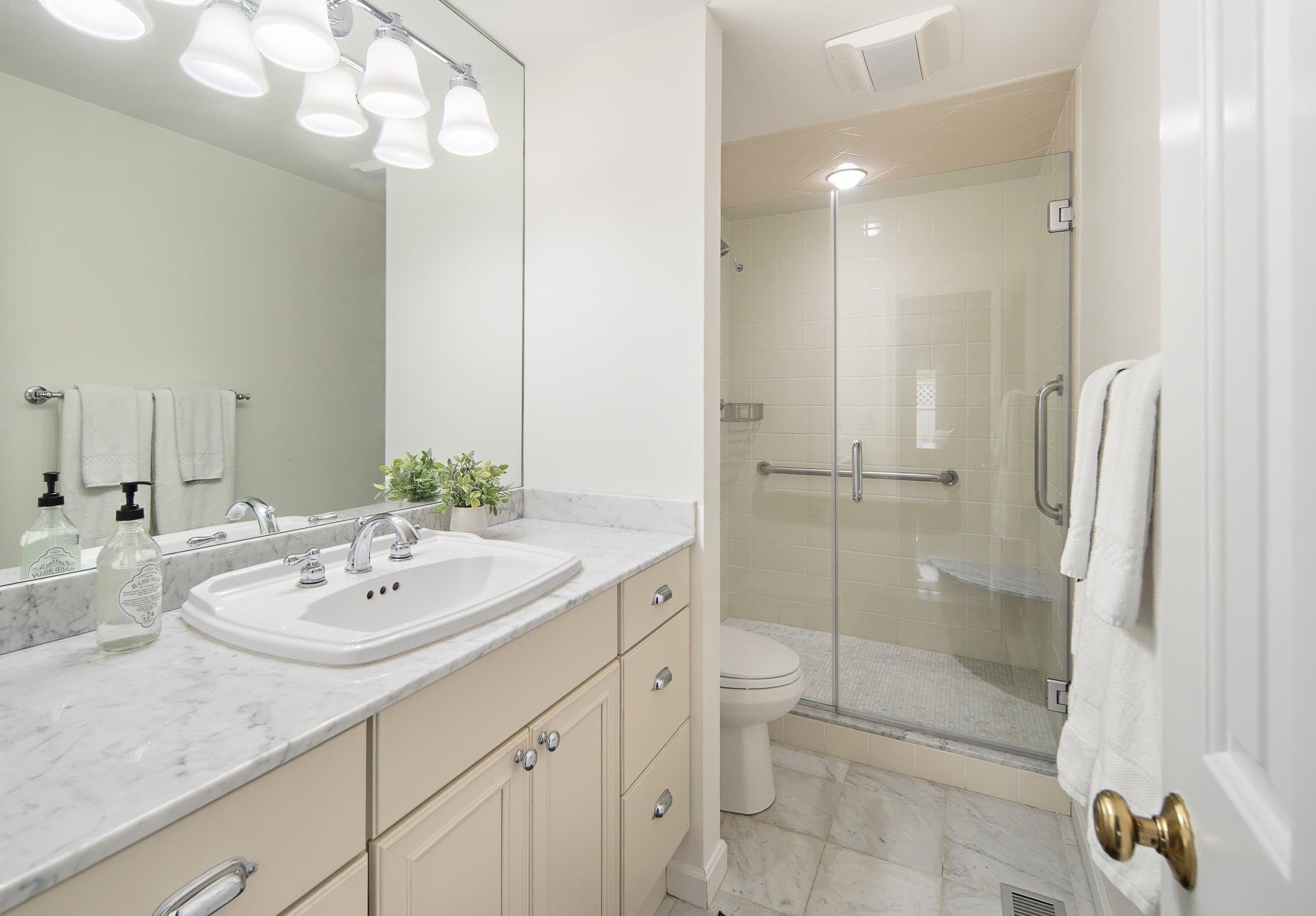 Condominium at 116 Thistle Patch Way # 116, Hingham MA 02043, Hingham, photo 16 of 25