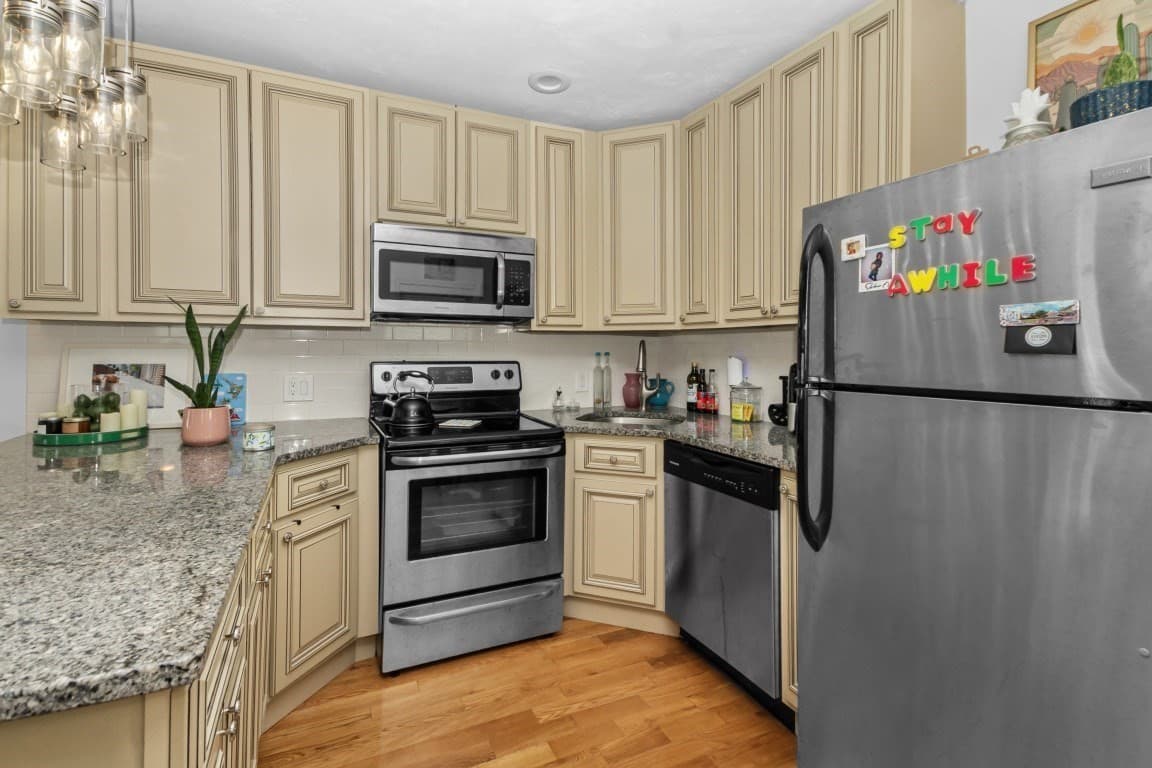 Single Family Residence at 12 Argyle St, Revere MA 02151, Revere, photo 6 of 13