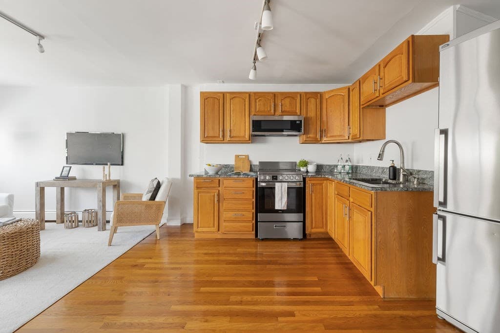 Condominium at 348 Franklin St # 3A, Cambridge MA 02139, Cambridge, photo 5 of 22