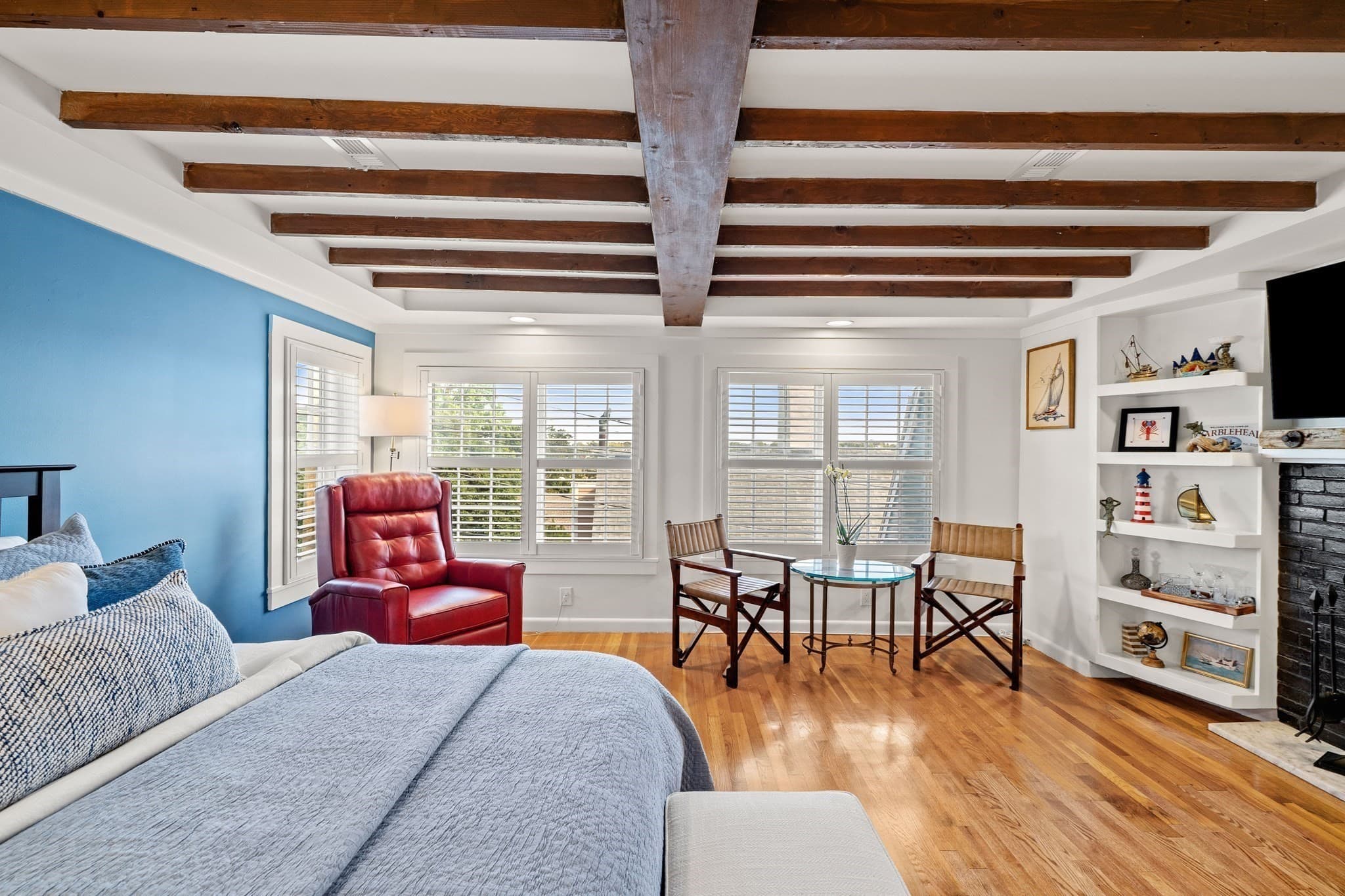 Condominium at 7 Lee # 3, Marblehead MA 01945, Marblehead, photo 2 of 22