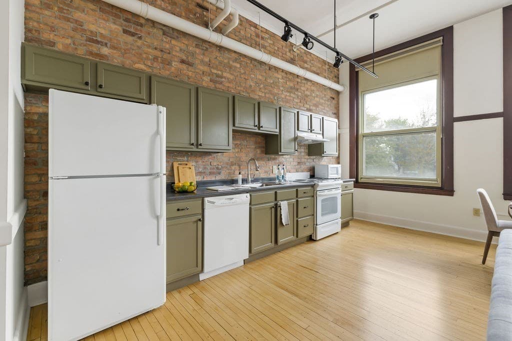Condominium at 948 Main St # 202, Waltham MA 02453, Waltham, photo 9 of 25