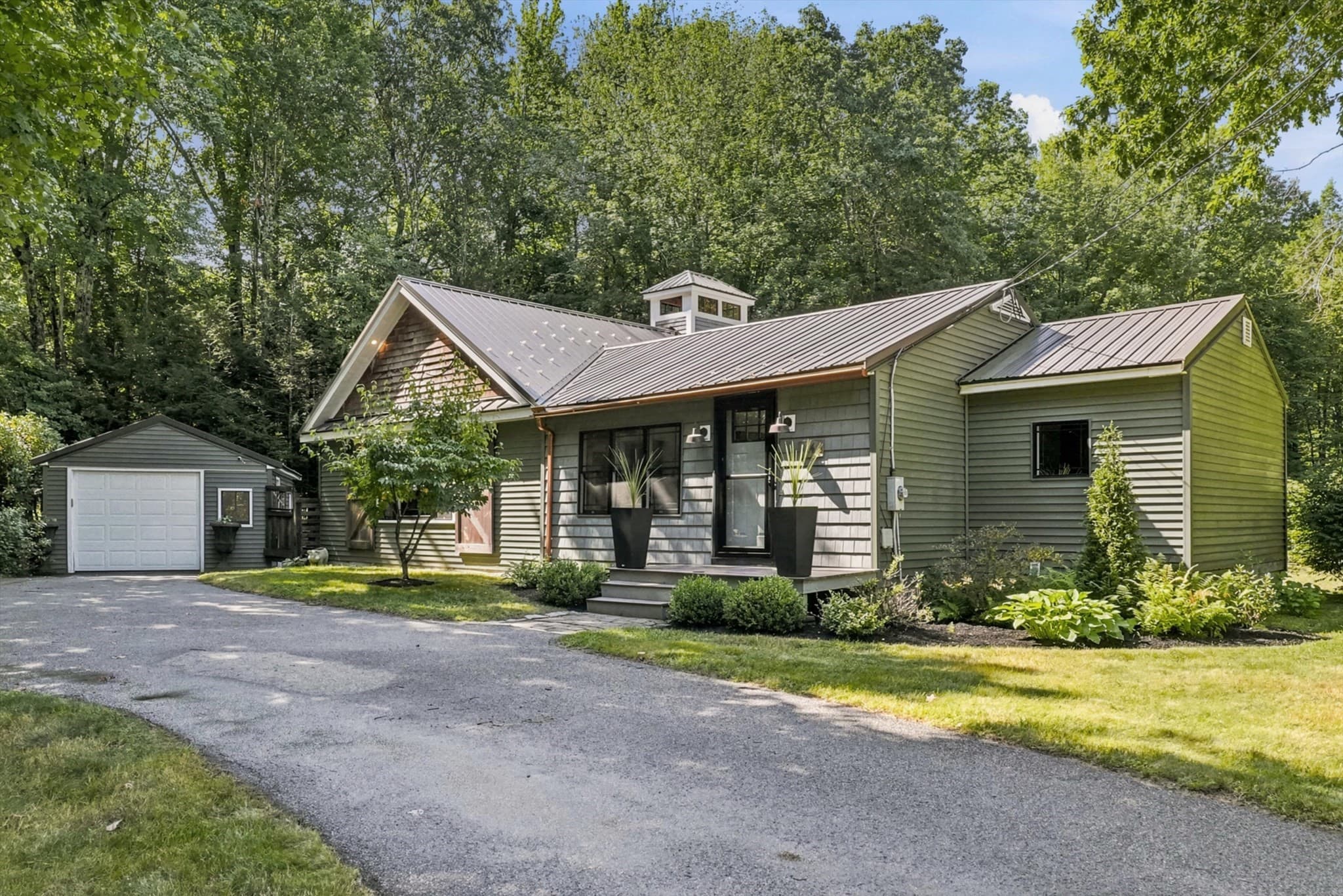 44 Beech Hill Rd, Exeter NH 03833