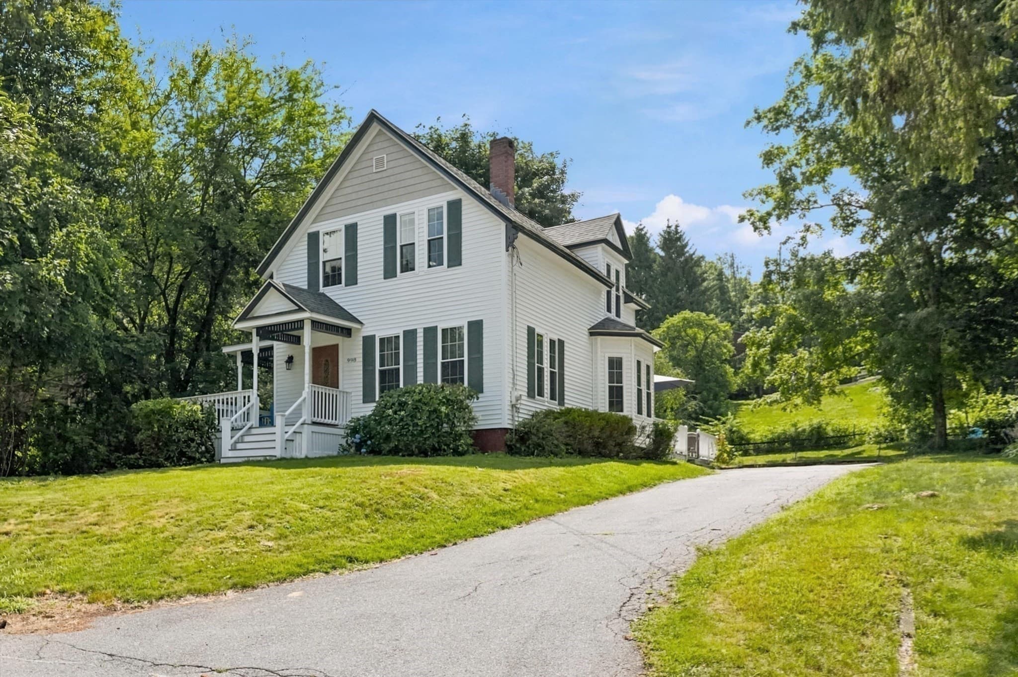 Single Family Residence at 998 Boston Rd, Haverhill MA 01835, Haverhill, photo 32 of 42