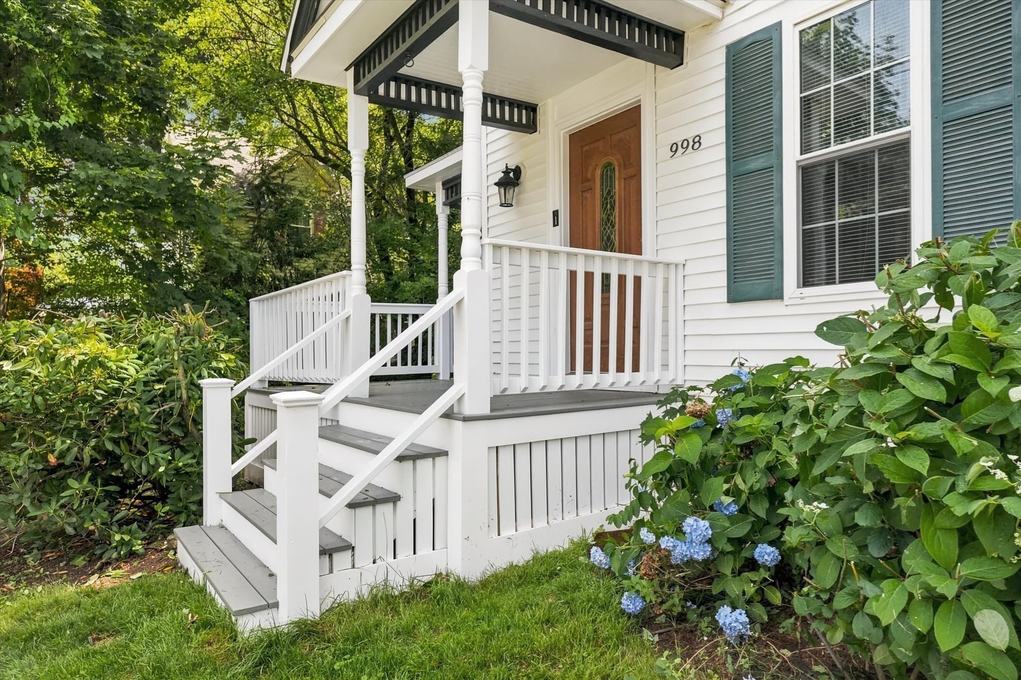 998 Boston Rd, Haverhill MA 01835