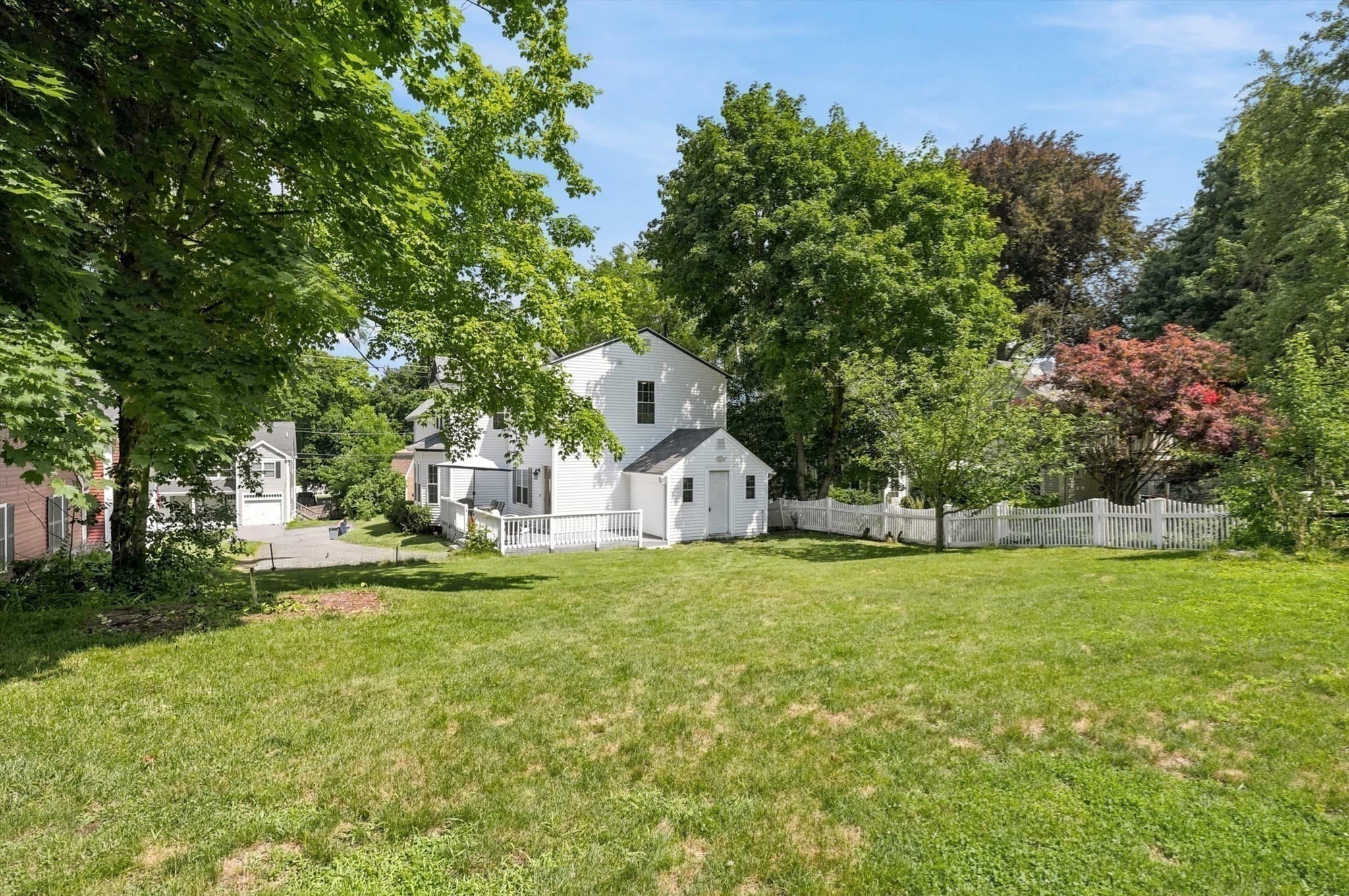 Single Family Residence at 998 Boston Rd, Haverhill MA 01835, Haverhill, photo 33 of 42