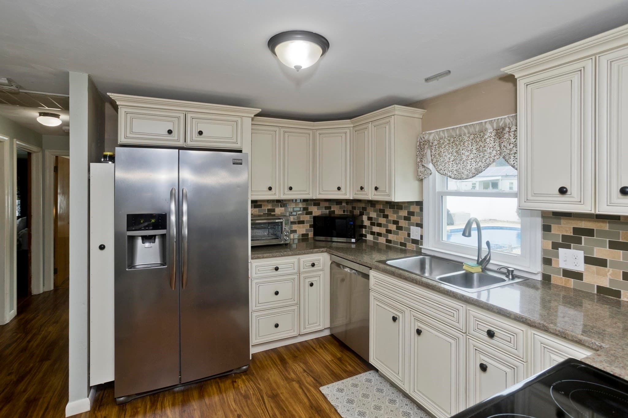 Single Family Residence at 41 Dartmouth St, Agawam MA 01001, Agawam, photo 13 of 26