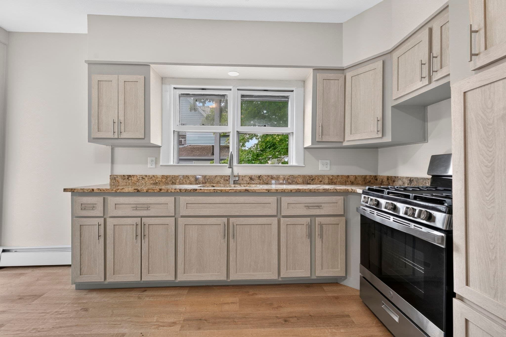 7 Concord St, Fitchburg MA 01420