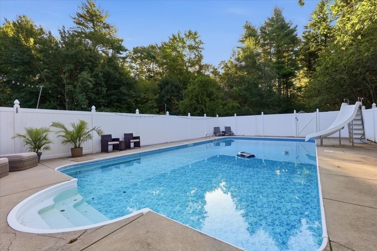 Single Family Residence at 15 Old Center St, Middleboro MA 02346, Middleboro, photo 36 of 42