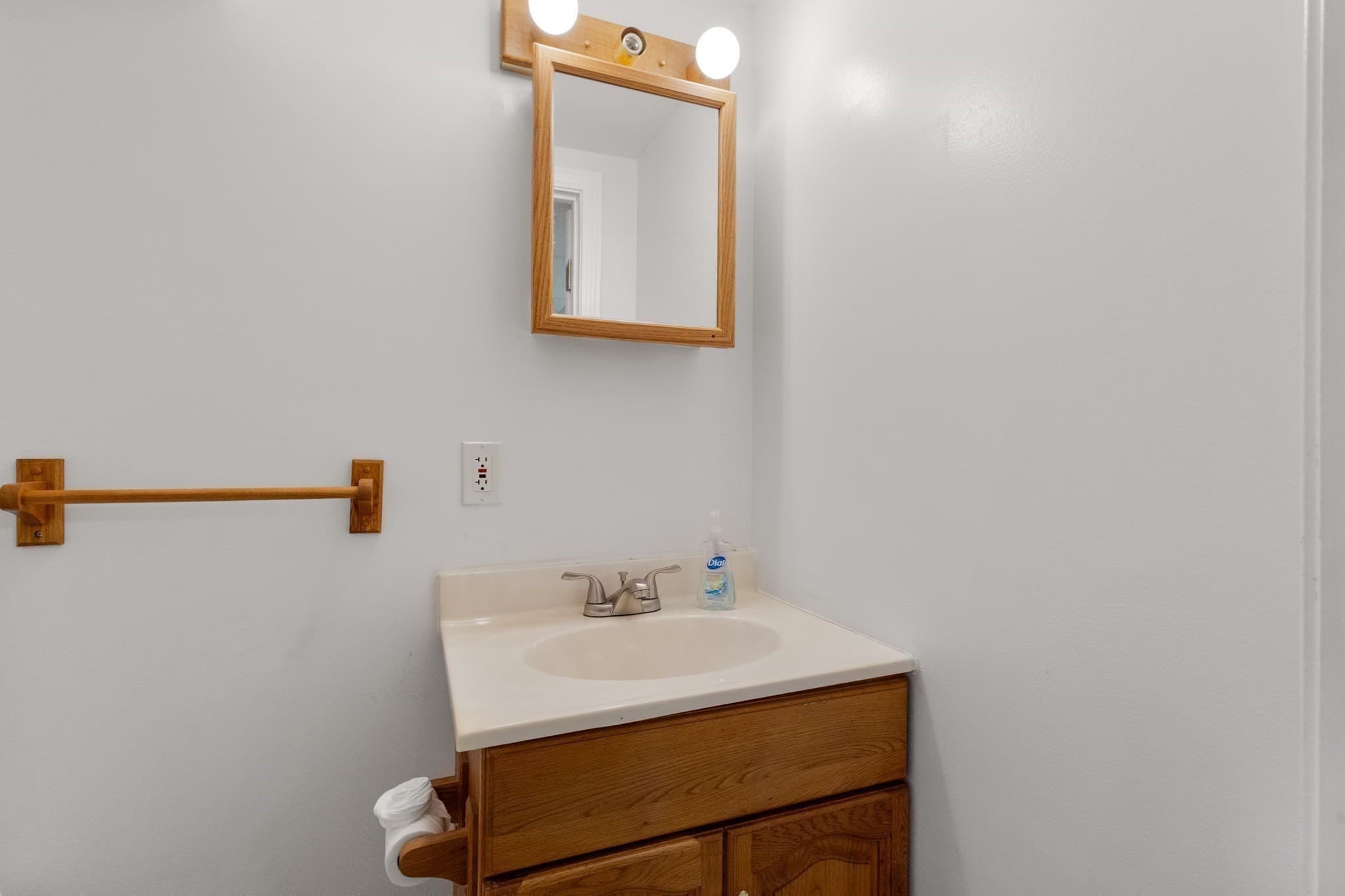 Single Family Residence at 20 Hatikva Way, Chelmsford MA 01863, photo 32 of 36