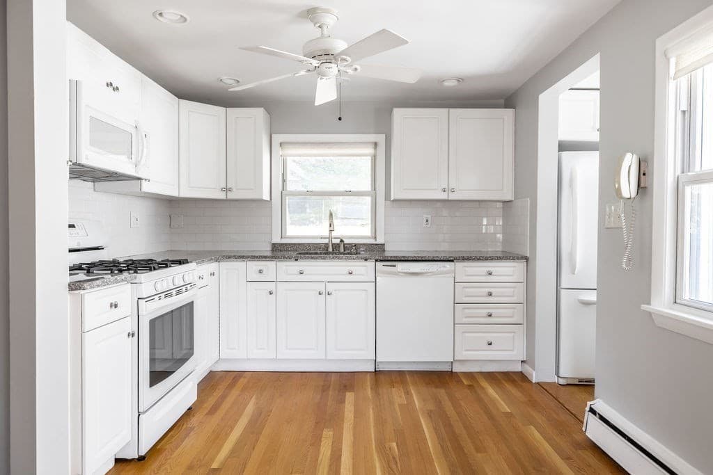 Single Family Residence at 145 Sherrin Street, Boston MA 02136, photo 3 of 25