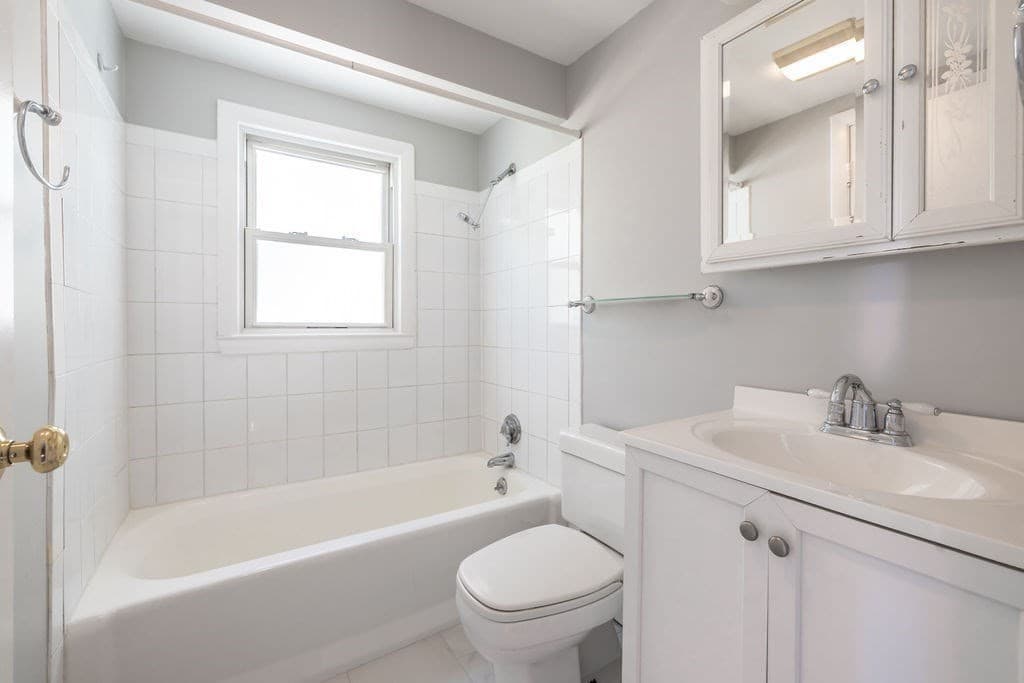 Single Family Residence at 145 Sherrin Street, Boston MA 02136, photo 11 of 25