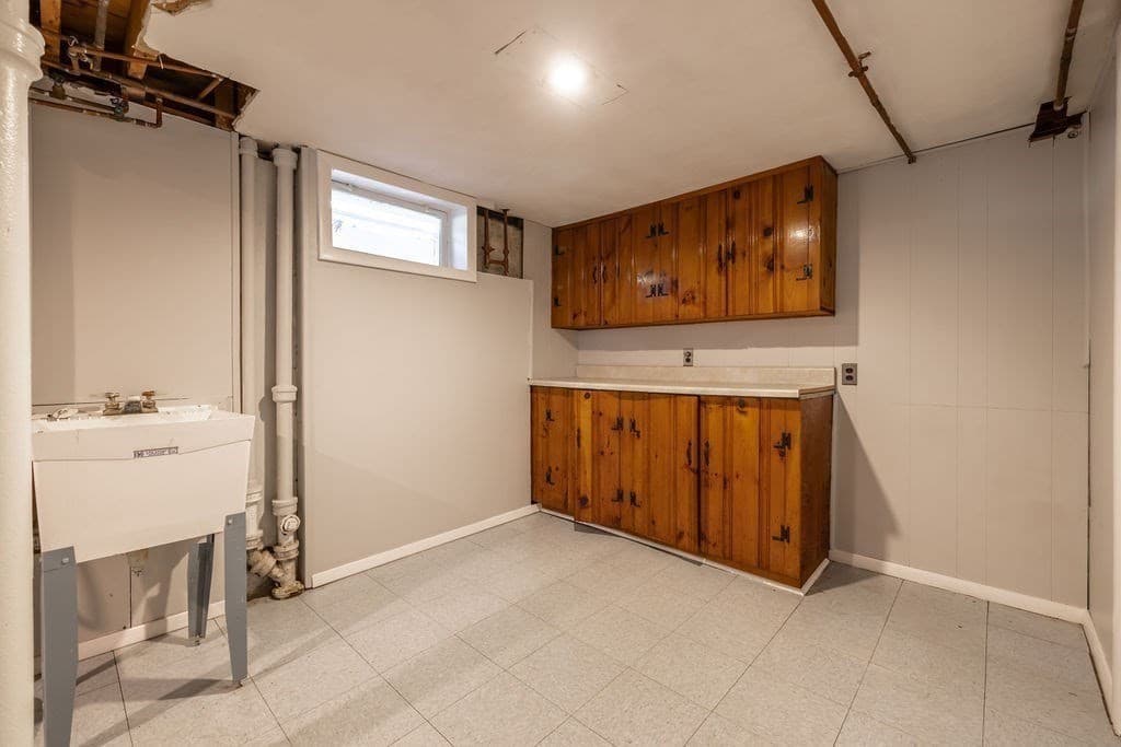 Single Family Residence at 145 Sherrin Street, Boston MA 02136, photo 19 of 25