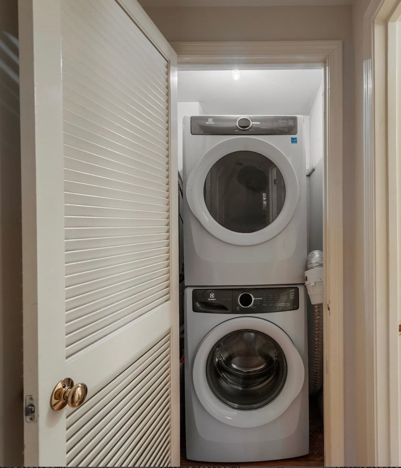 Condominium at 180 Marlborough St. # 1, Boston MA 02116, photo 18 of 21