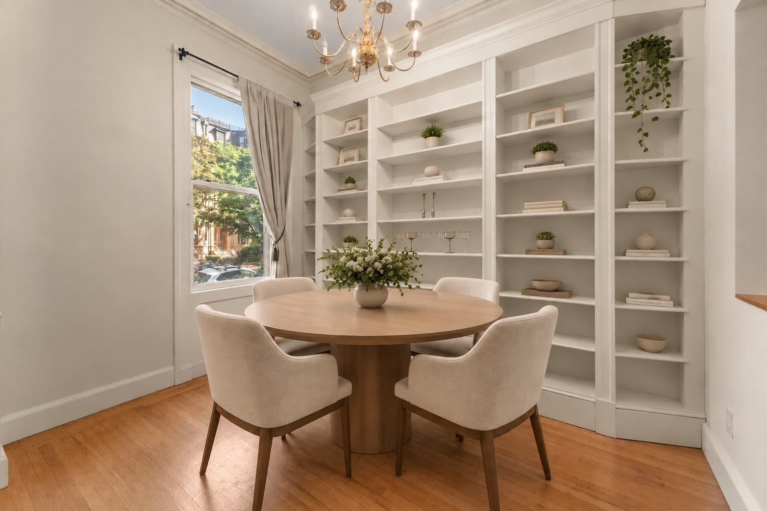 Condominium at 180 Marlborough St. # 1, Boston MA 02116, photo 4 of 21