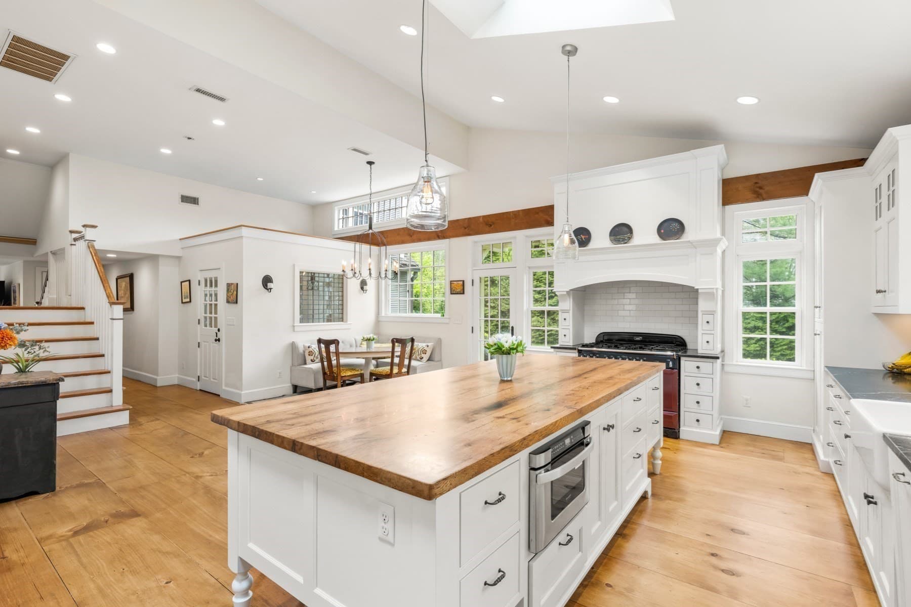 Single Family Residence at 41 Longmeadow Road, Wellesley MA 02482, Wellesley, photo 10 of 41