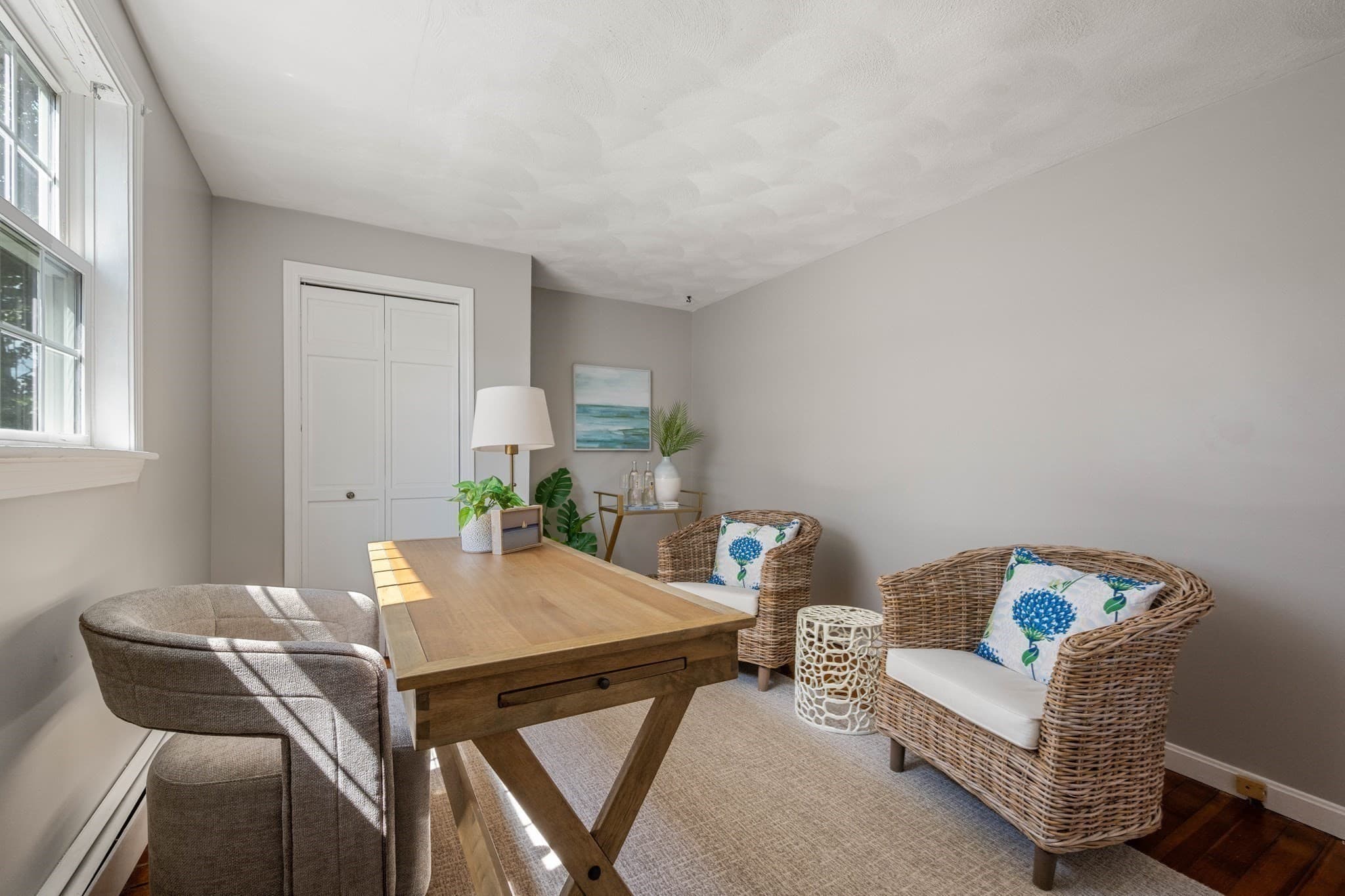 Single Family Residence at 706 Sea St, Quincy MA 02169, Quincy, photo 7 of 29