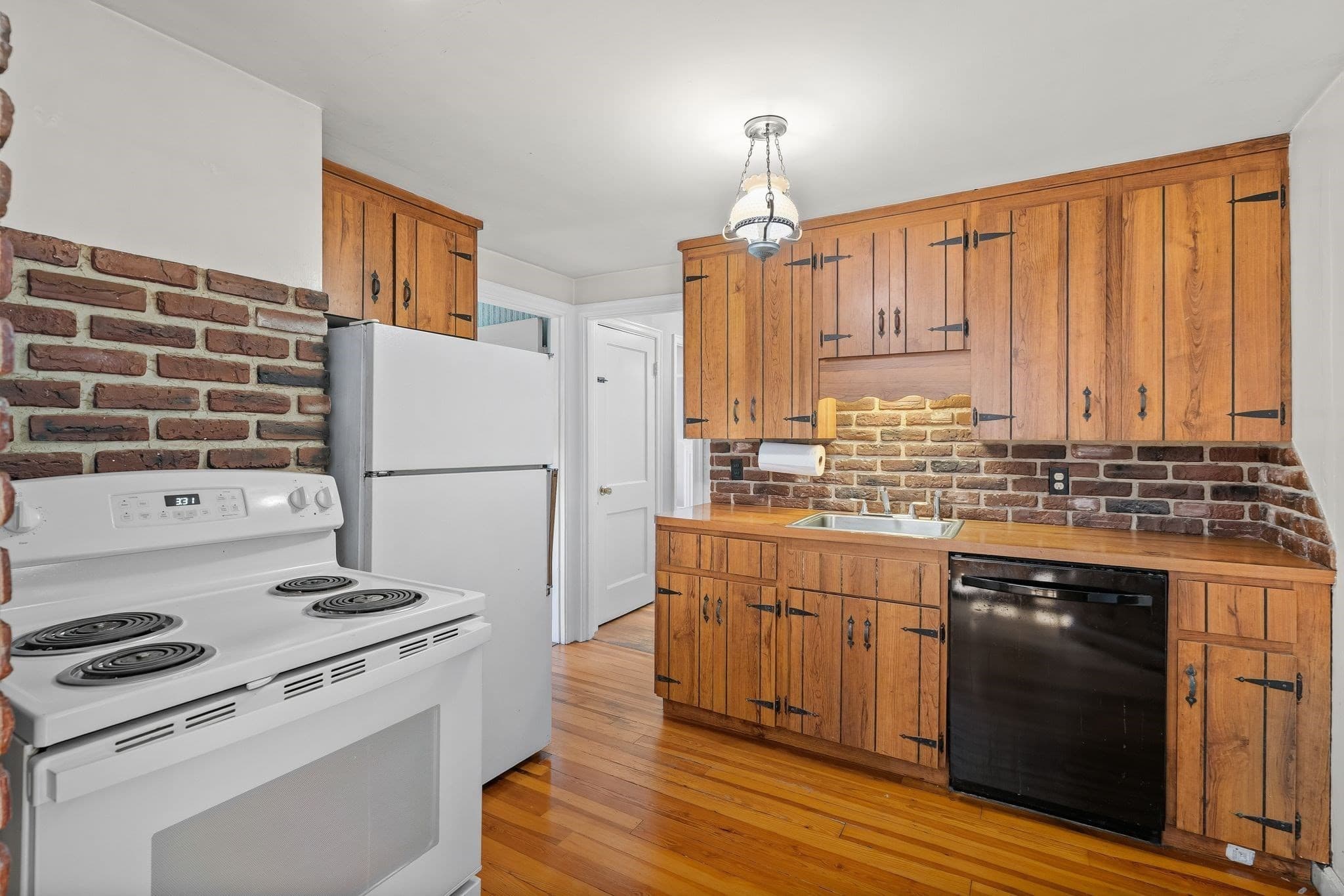 Single Family Residence at 71 Sheppard Ave, Braintree MA 02184, Braintree, photo 21 of 36