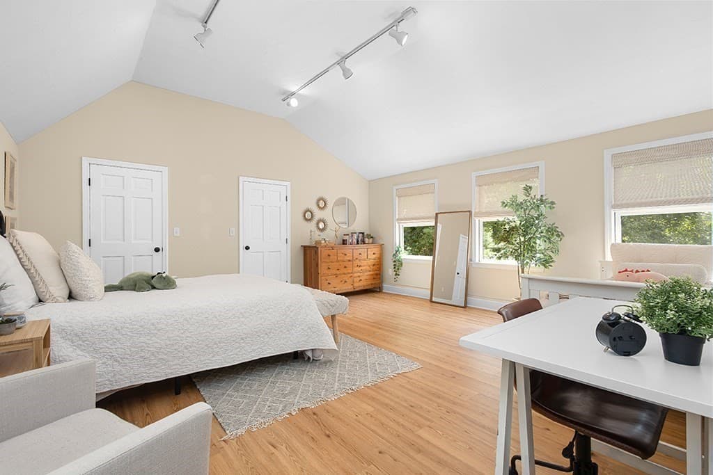 Single Family Residence at 7 Pond St, Hopkinton MA 01748, Hopkinton, photo 32 of 42