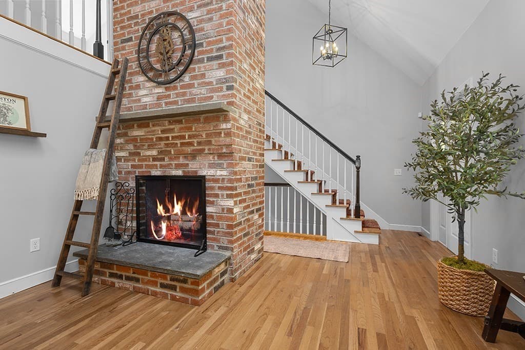 Single Family Residence at 7 Pond St, Hopkinton MA 01748, Hopkinton, photo 29 of 42