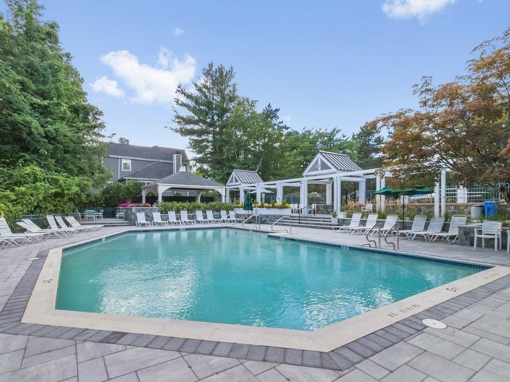 Condominium at 33 Bishops Forest Drive # 33, Waltham MA 02452, photo 37 of 41