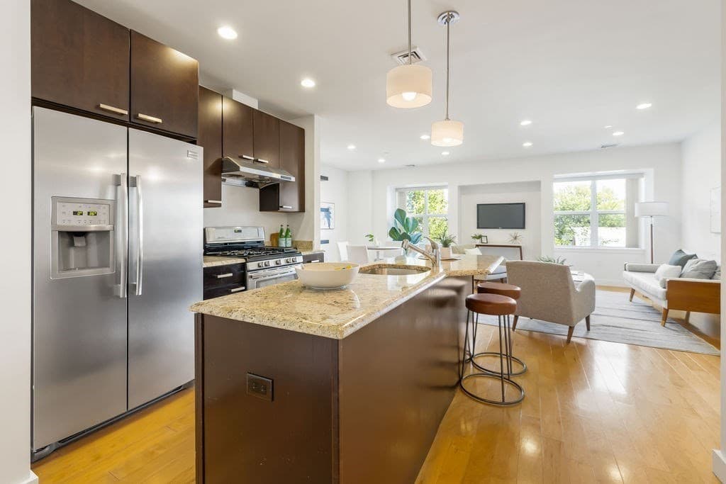 Condominium at 65 Beacon St # 403, Somerville MA 02143, Somerville, photo 6 of 21