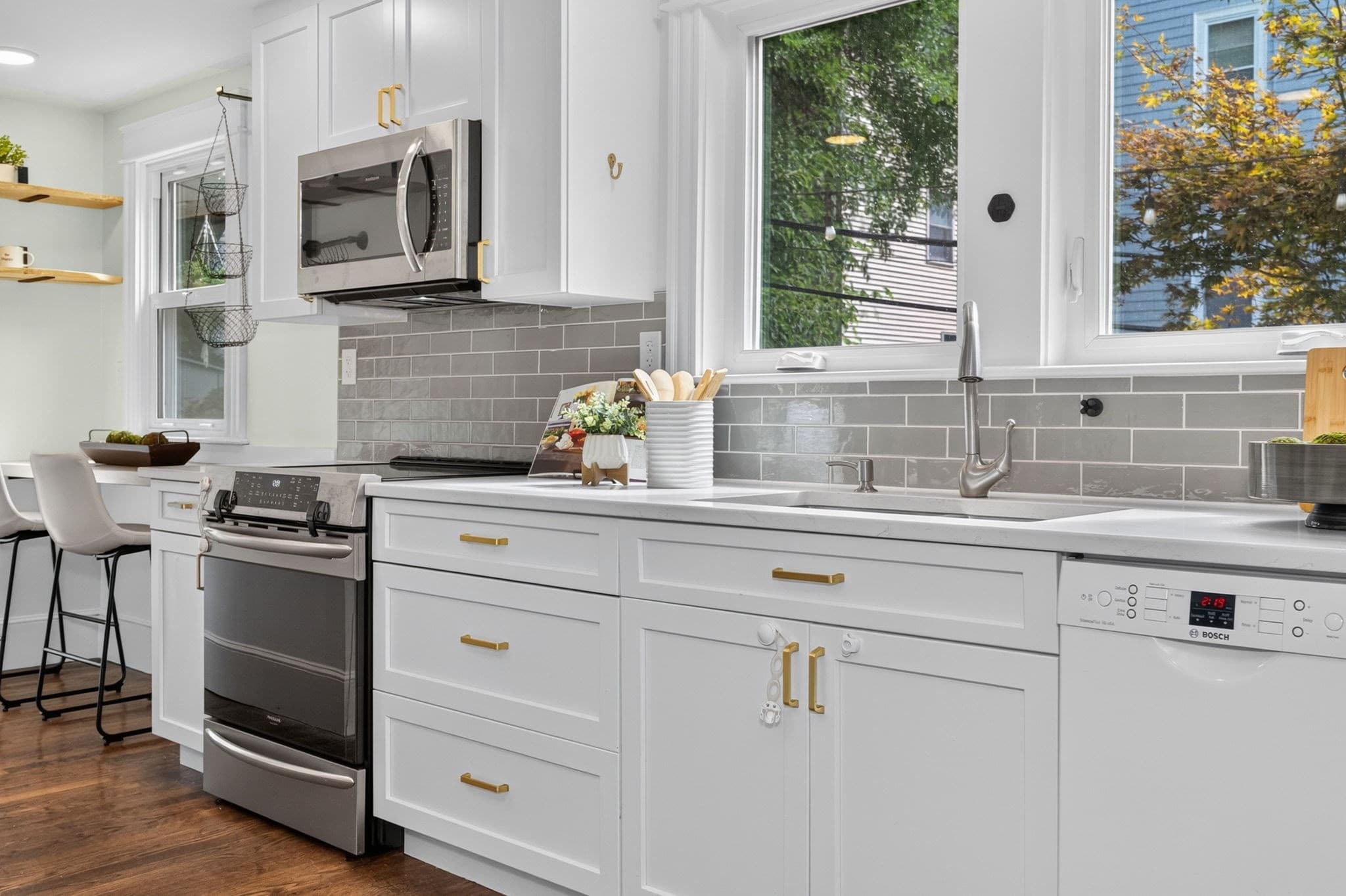 Condominium at 106-108 Rossmore Rd # 1, Boston MA 02130, photo 11 of 30