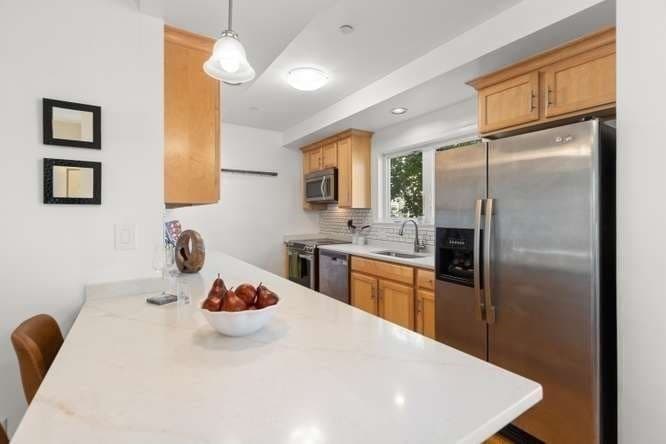 Condominium at 181 Cedar St # 2, Somerville MA 02145, Somerville, photo 18 of 42