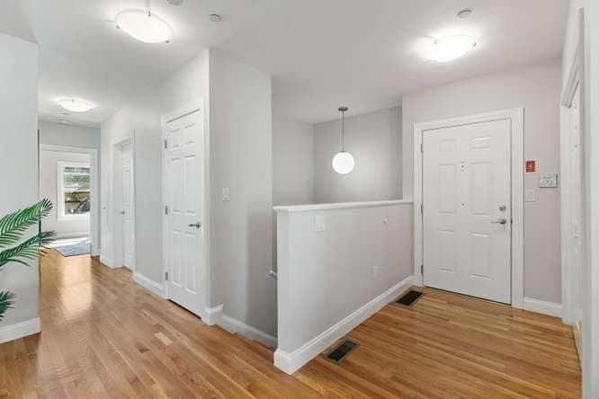 Condominium at 181 Cedar St # 2, Somerville MA 02145, Somerville, photo 11 of 42