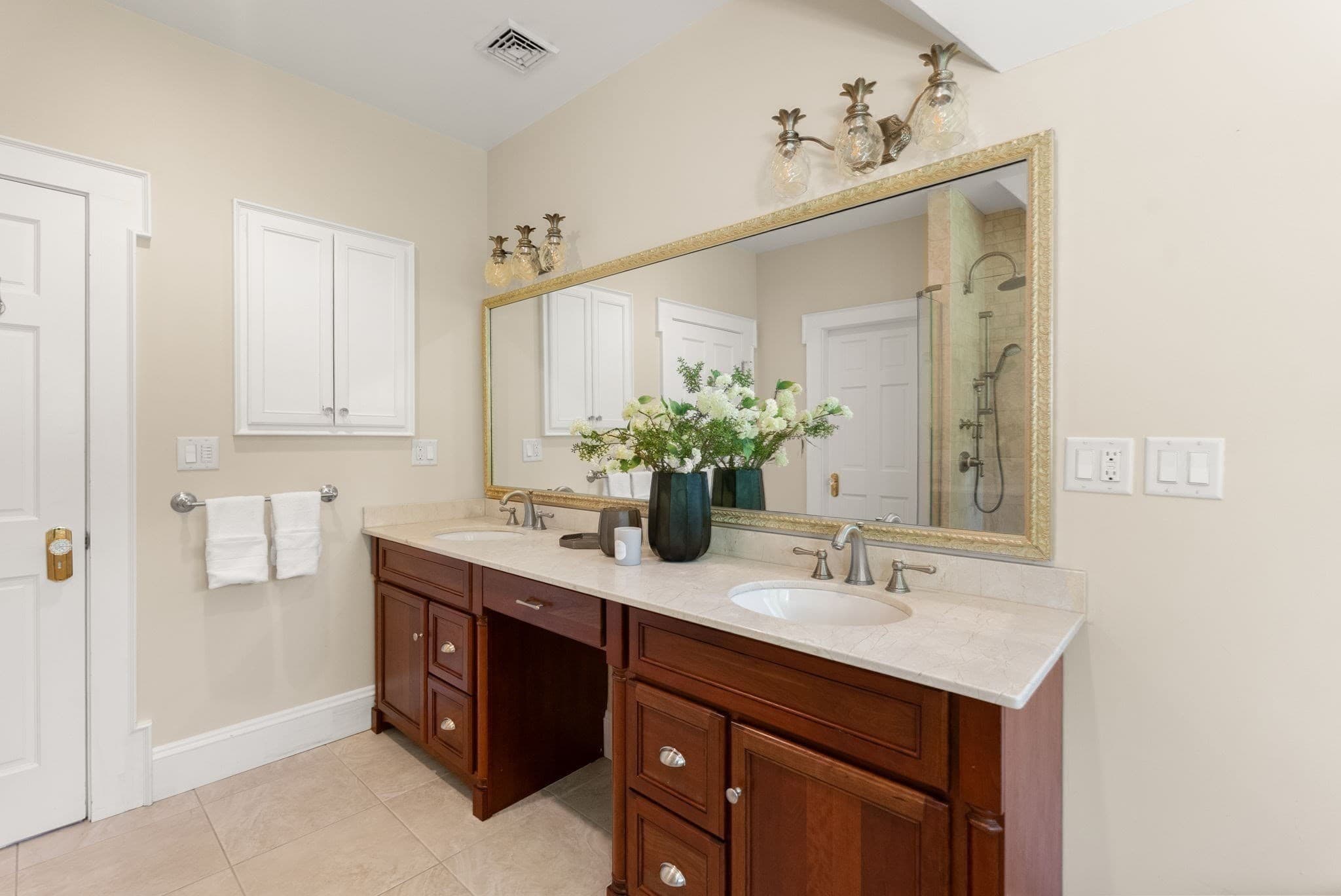 Single Family Residence at 1 Kenilworth Circle, Wellesley MA 02482, Wellesley, photo 24 of 36