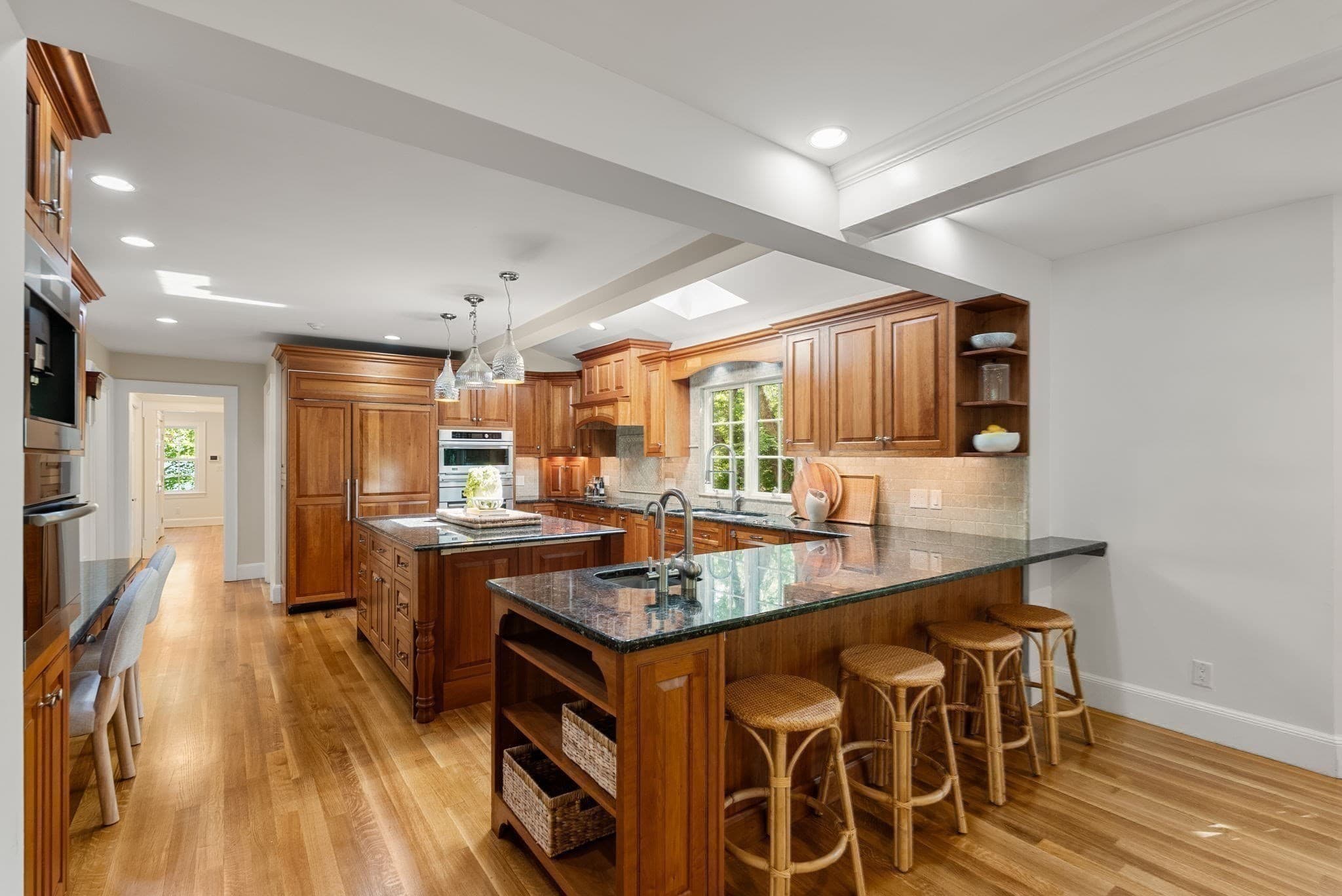 Single Family Residence at 1 Kenilworth Circle, Wellesley MA 02482, Wellesley, photo 10 of 36
