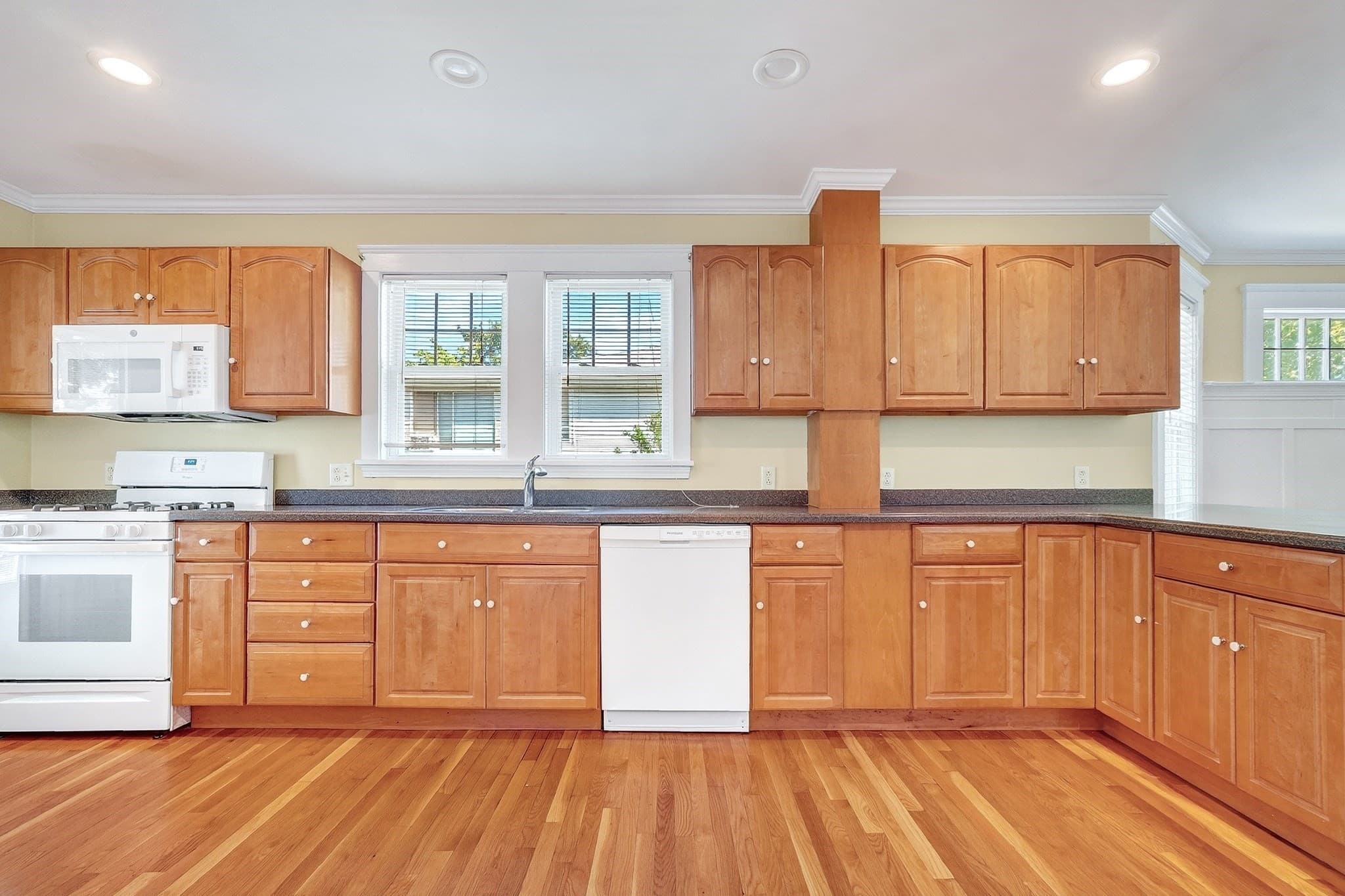 Multi Family at 49 Hall Ave, Watertown MA 02472, Watertown, photo 6 of 27