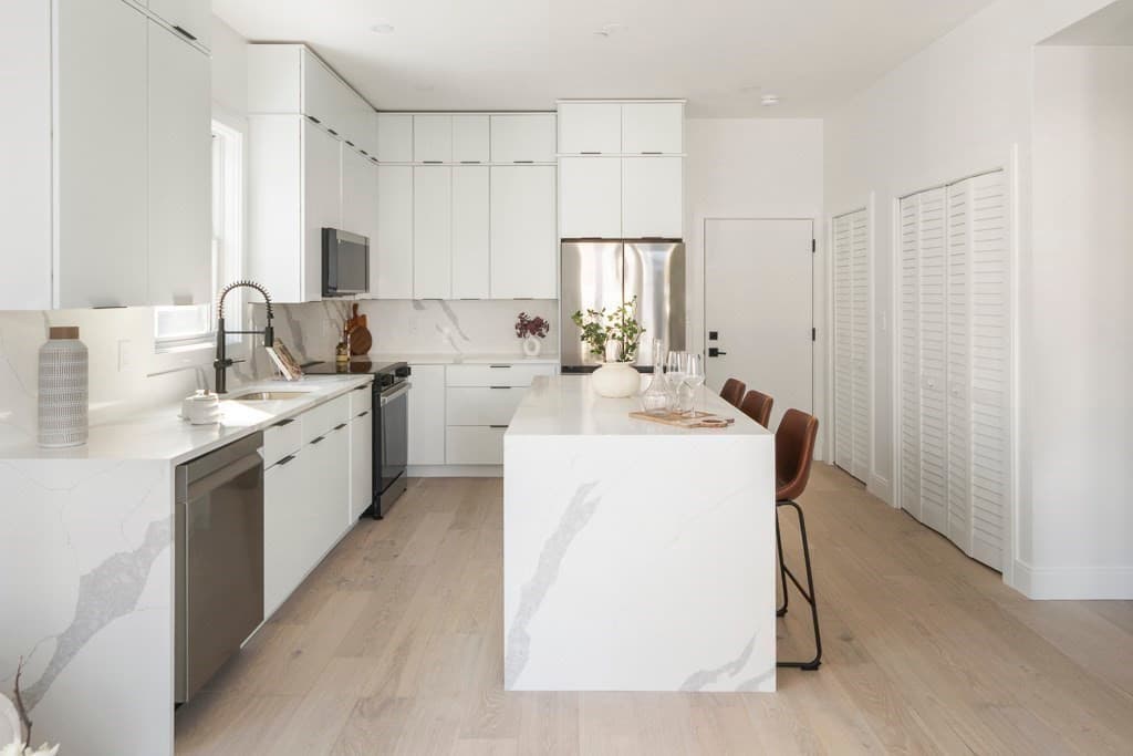 Condominium at 130 Shirley Street # 330, Winthrop MA 02152, Winthrop, photo 2 of 18